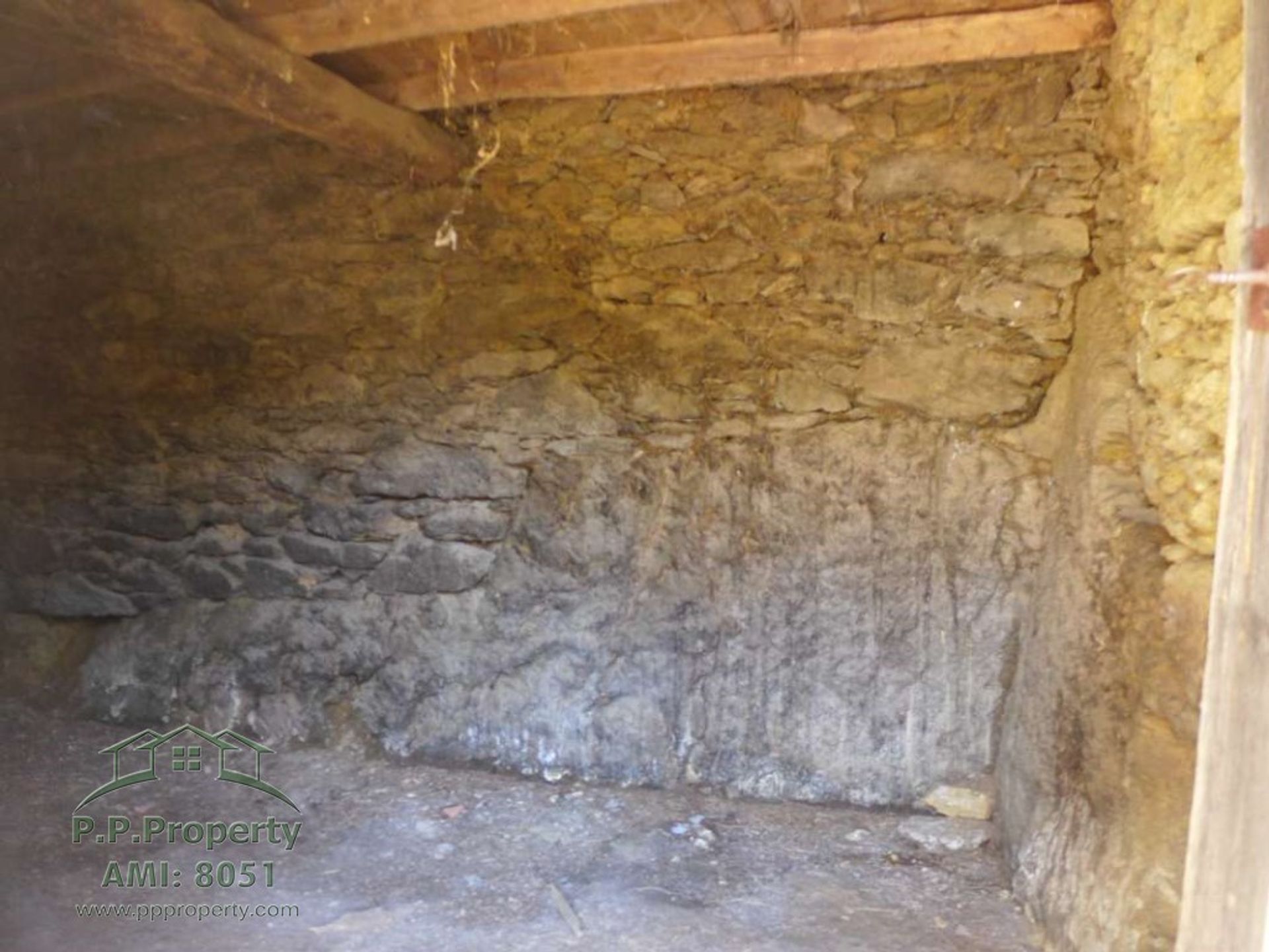 Rumah di Figueiró dos Vinhos, Leiria 11884653