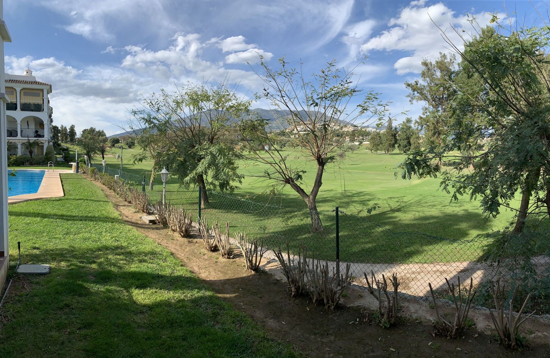 Condominium in Las Lagunas de Mijas, Andalucía 11884751