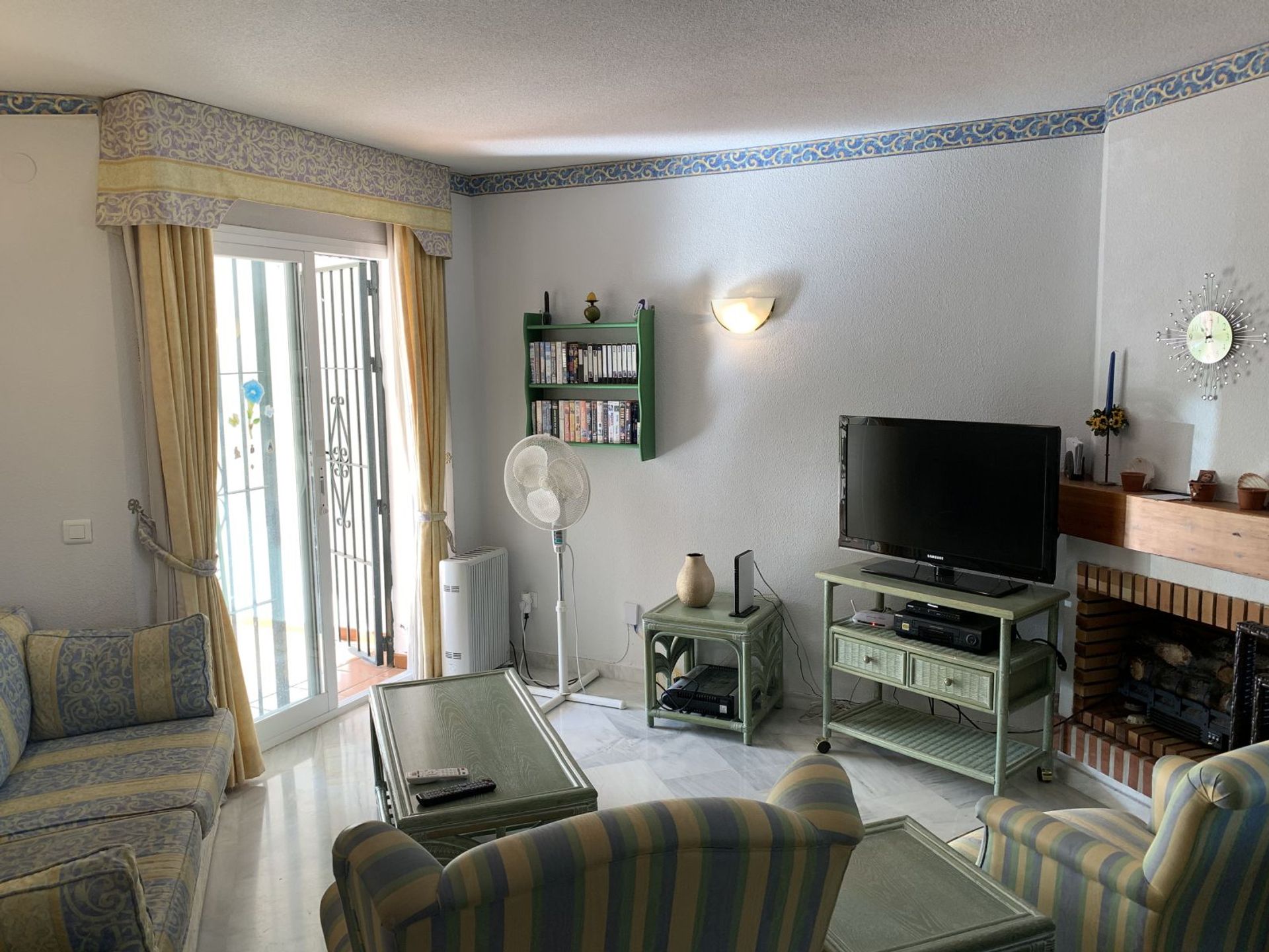 Condominium in Las Lagunas de Mijas, Andalucía 11884751