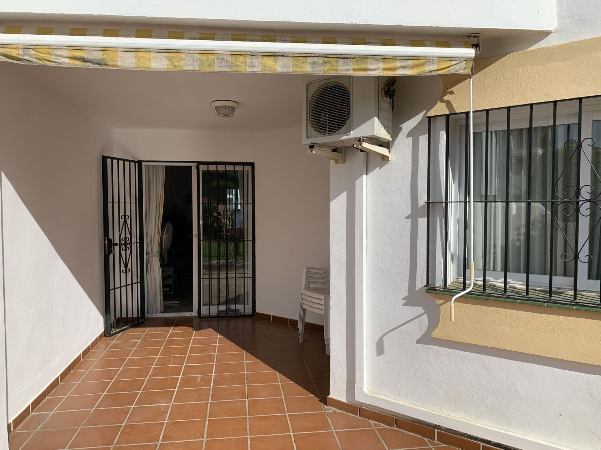 Condominium in Las Lagunas de Mijas, Andalucía 11884751