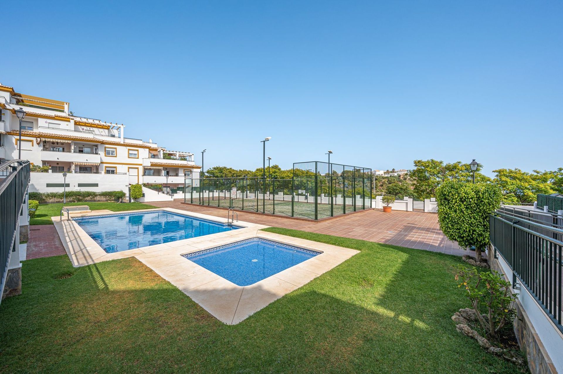 Condominio nel Benalmádena, Andalusia 11884773