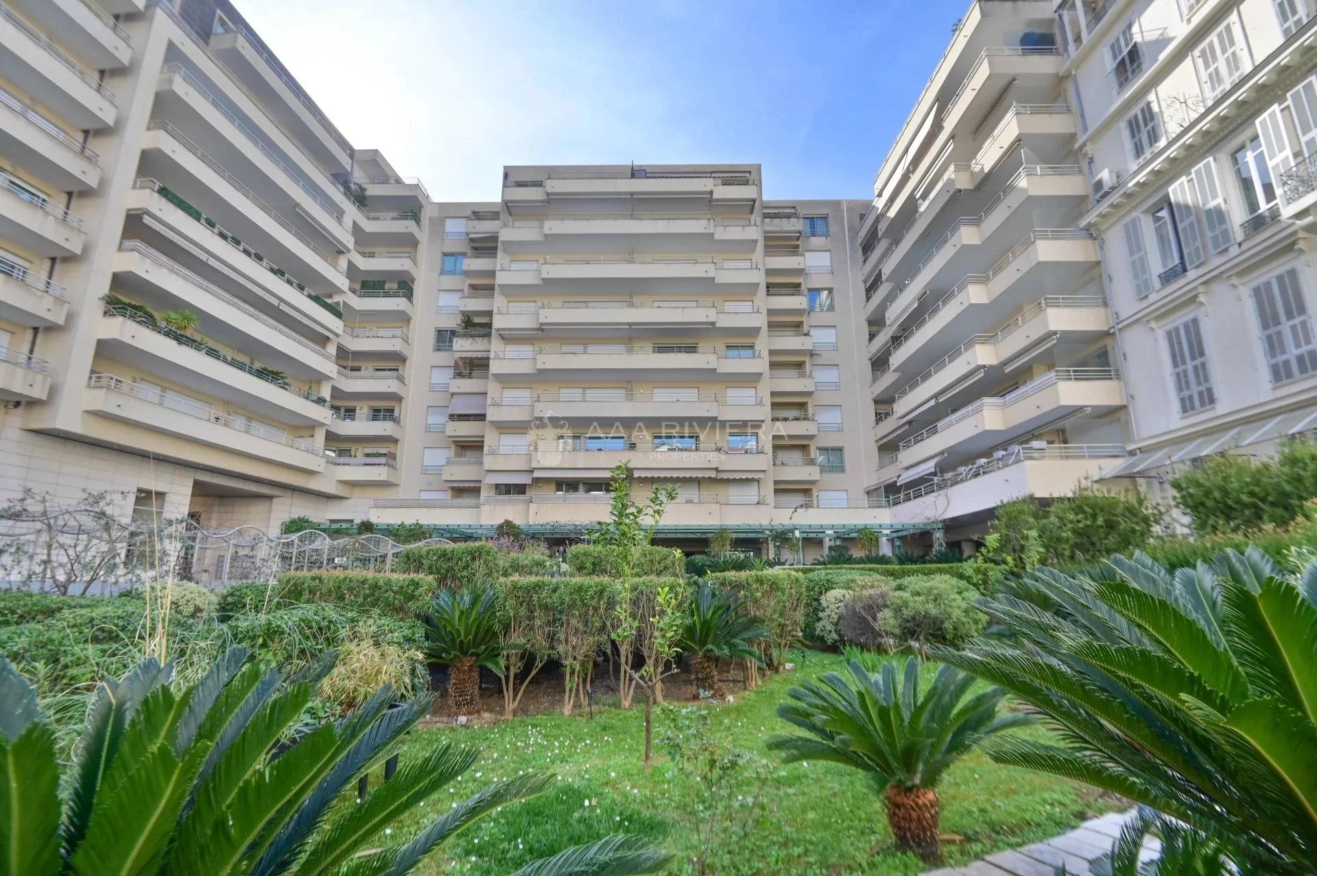 Osakehuoneisto sisään Nice, Alpes-Maritimes 11885461