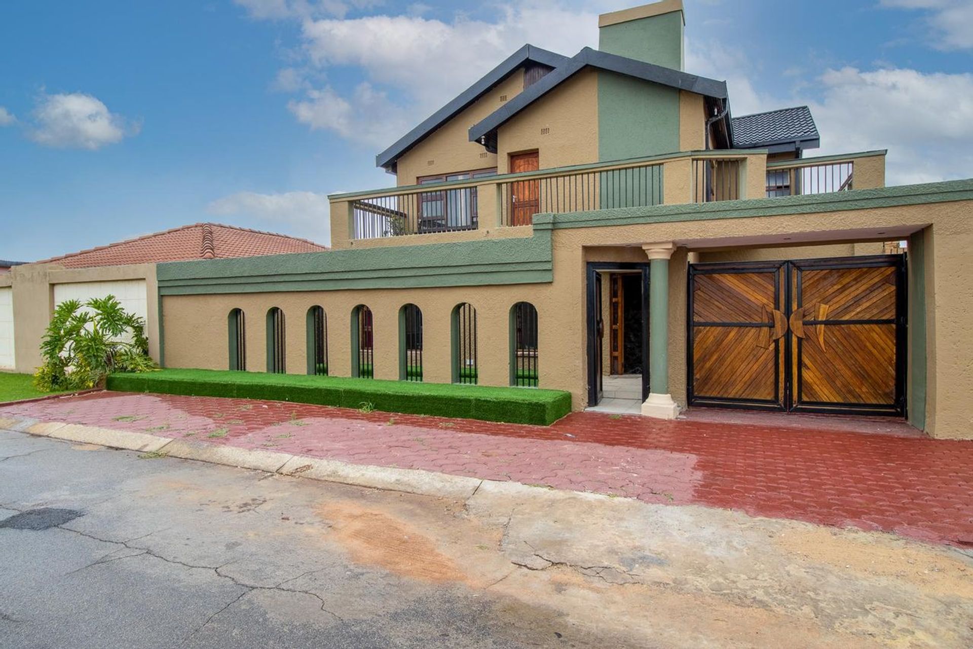 Casa nel Soweto, Gauteng 11885966