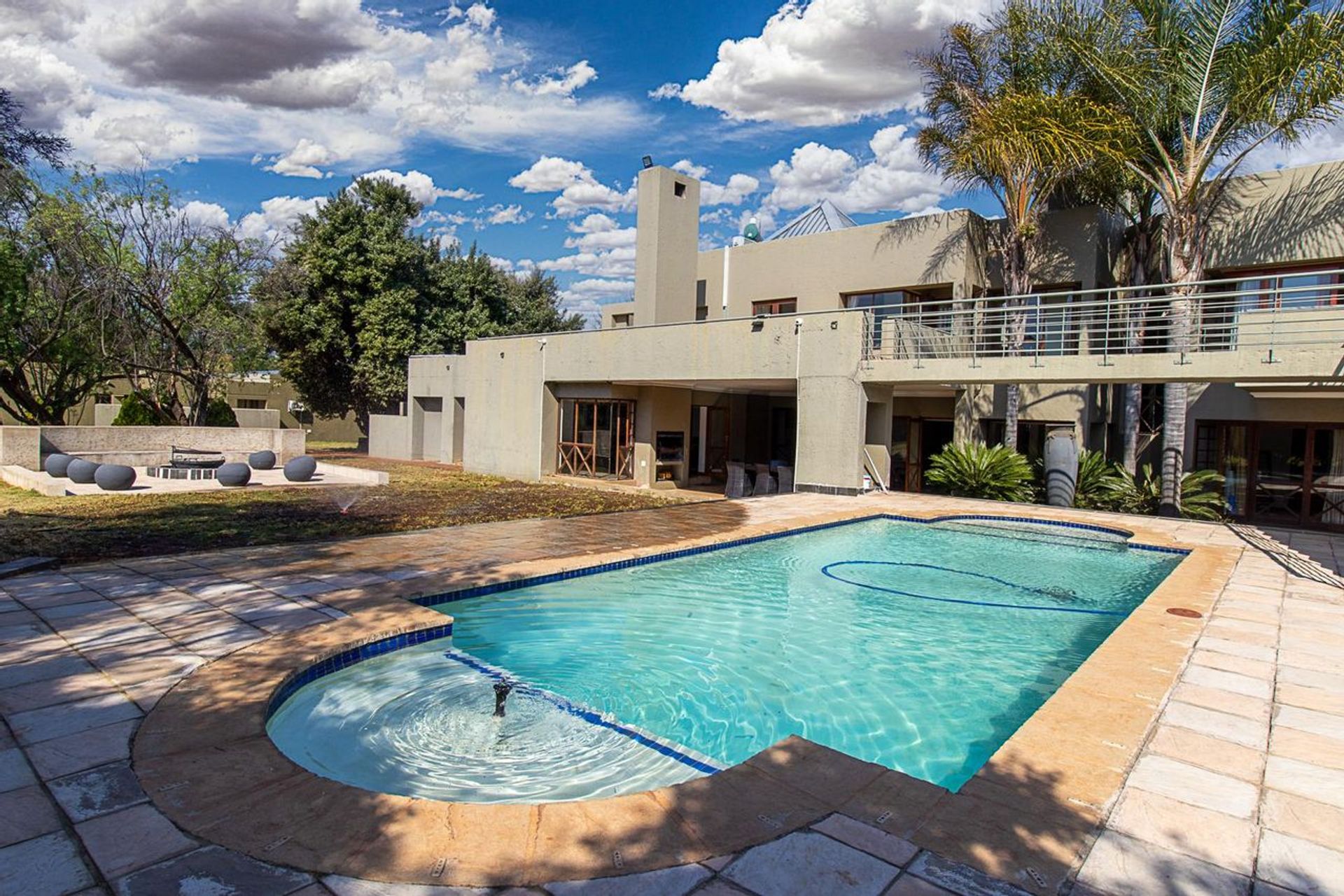 casa en Midrand, Gauteng 11886010