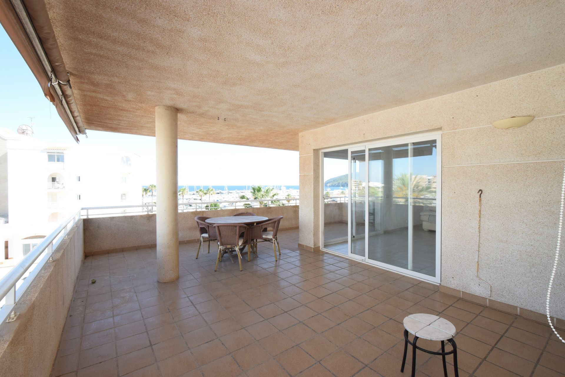 Condominio en Santa Eulària des Riu, Balearic Islands 11886078