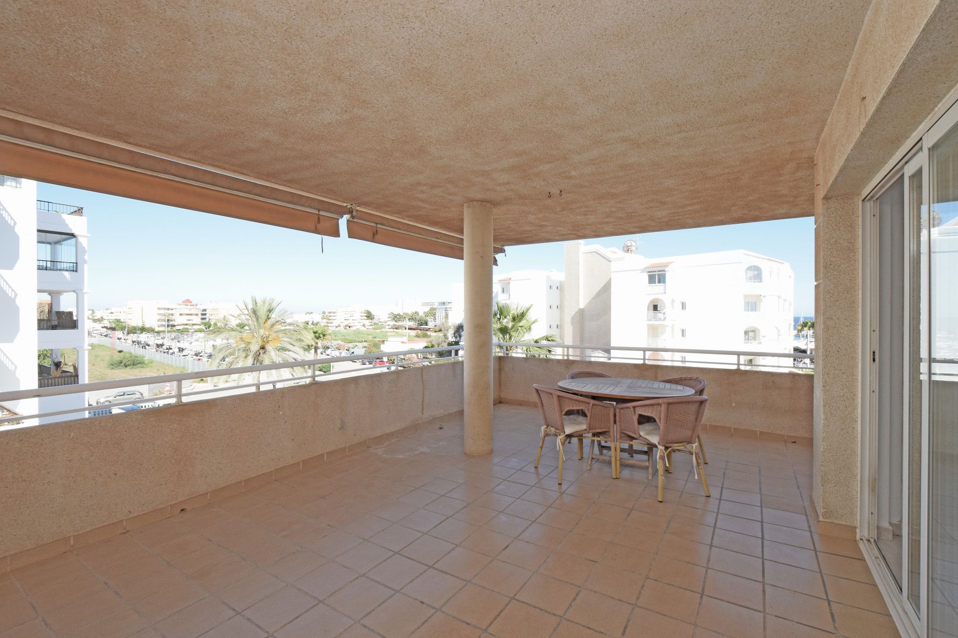 Condominio en Santa Eulària des Riu, Balearic Islands 11886078