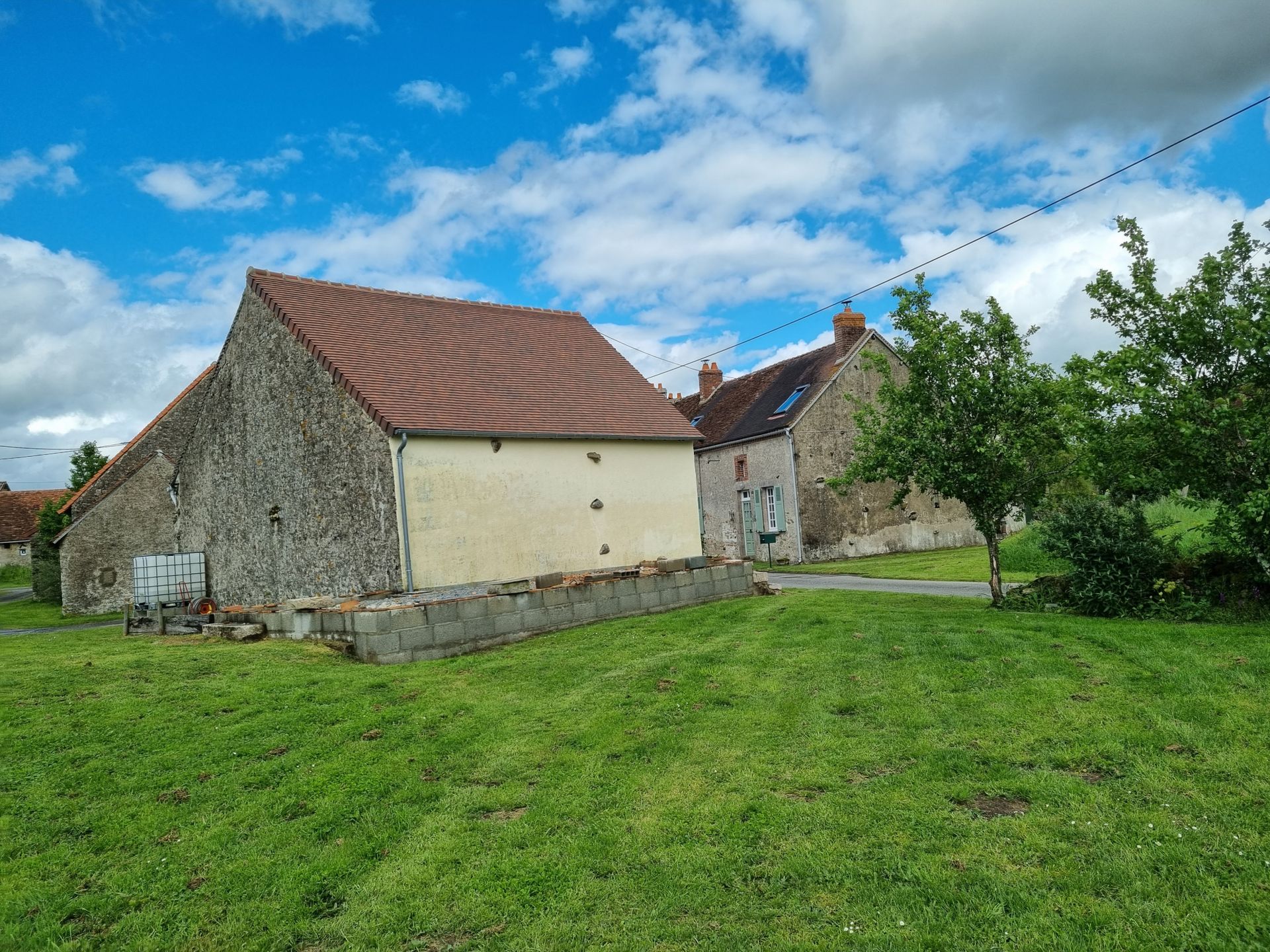 Hus i Lussac-les-Églises, Nouvelle-Aquitaine 11886366