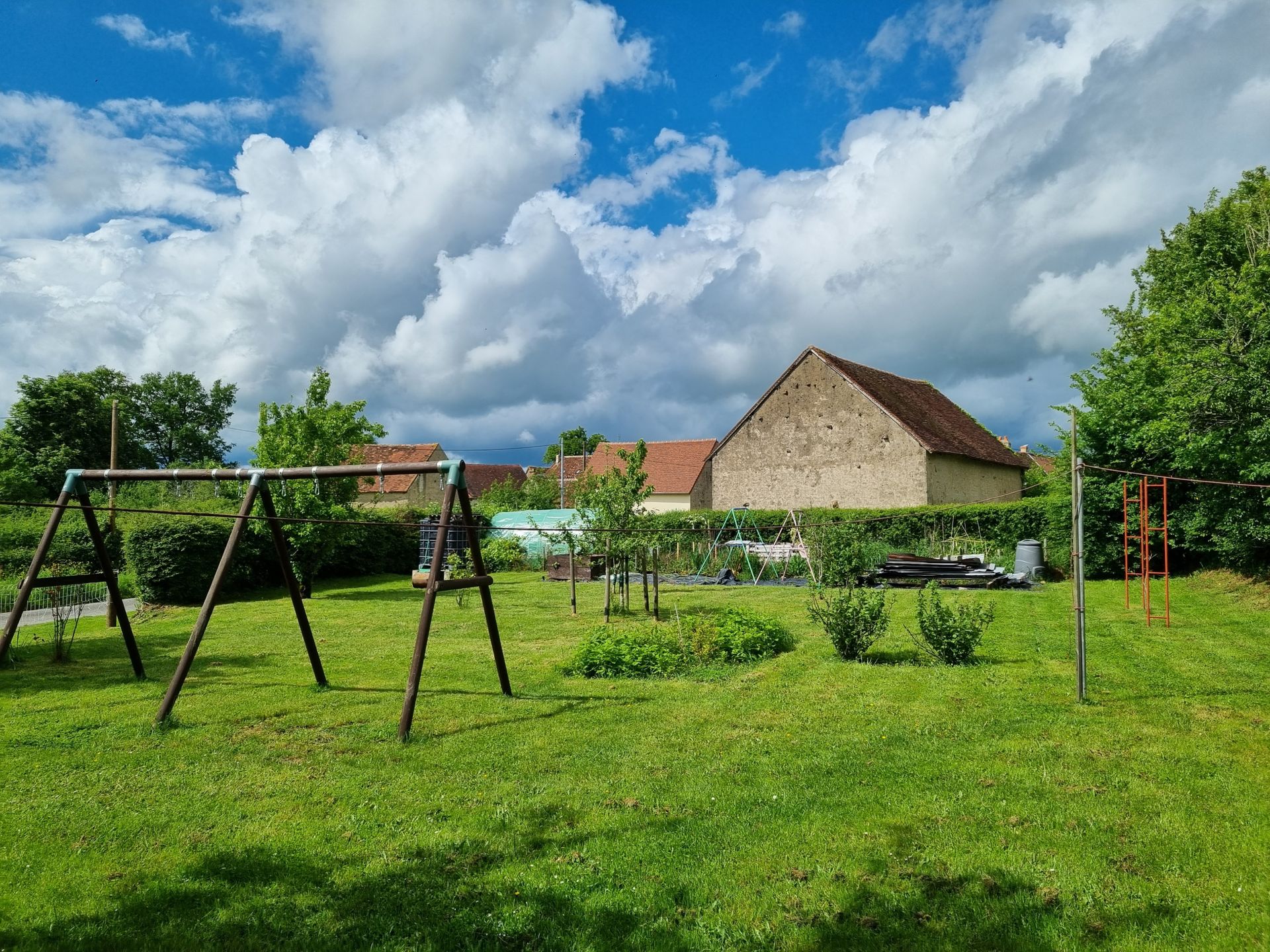 Hus i Lussac-les-Églises, Nouvelle-Aquitaine 11886366