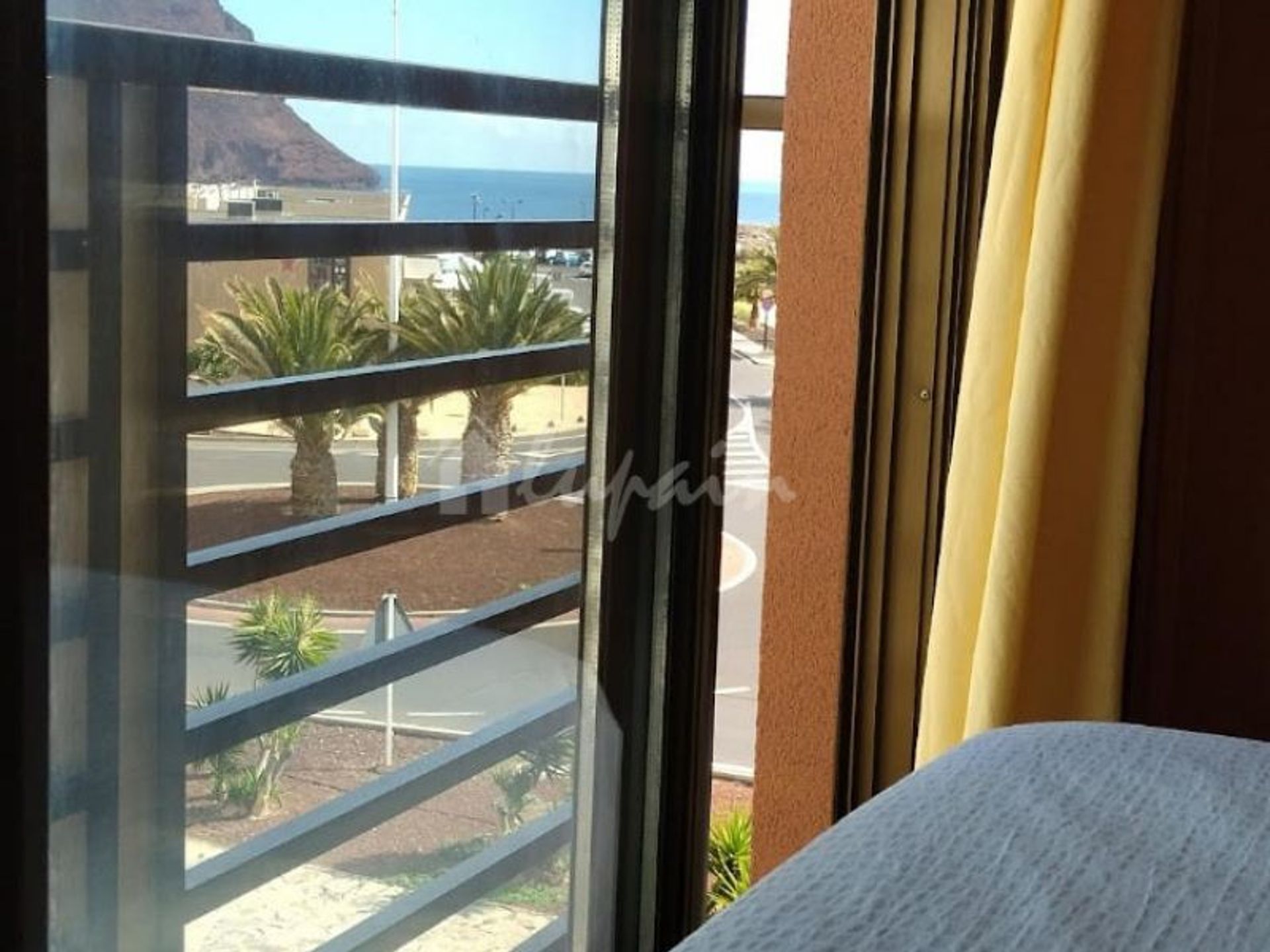 Condominium in El Medano, Canary Islands 11886780