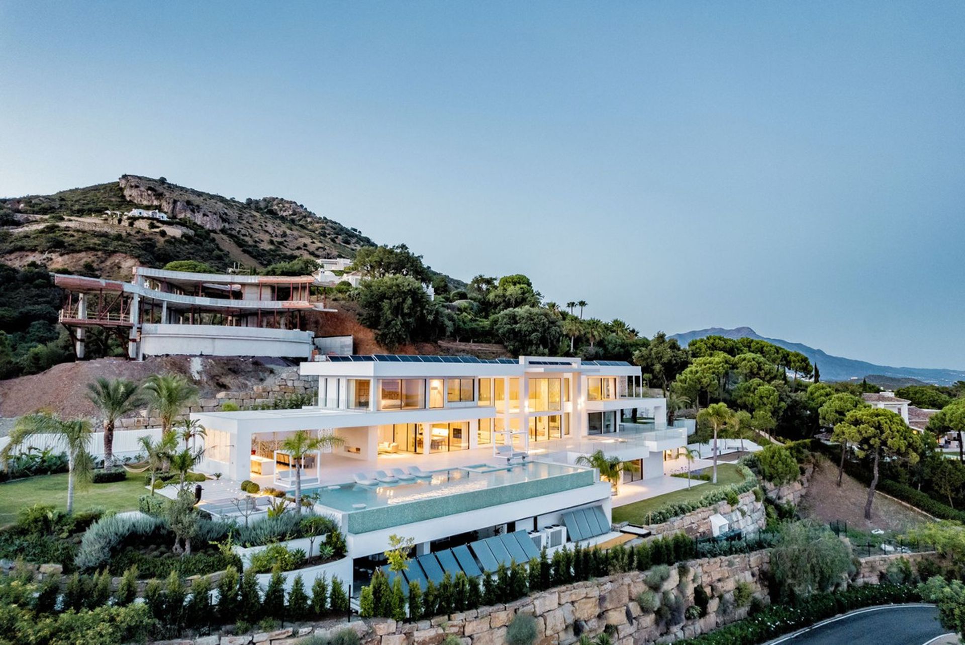 House in Benahavís, Andalucía 11887333