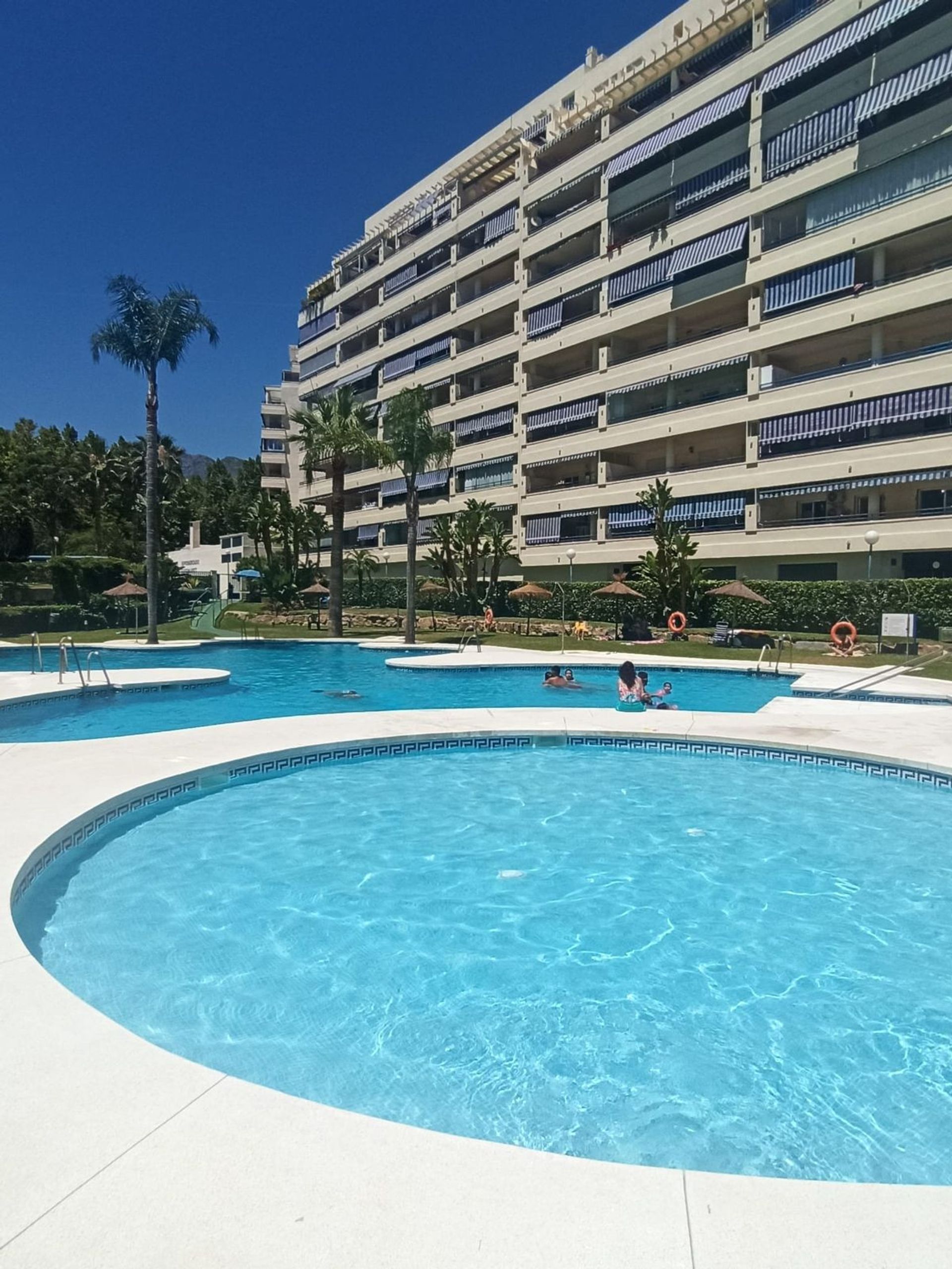 Condominium dans Marbella, Andalusia 11887462