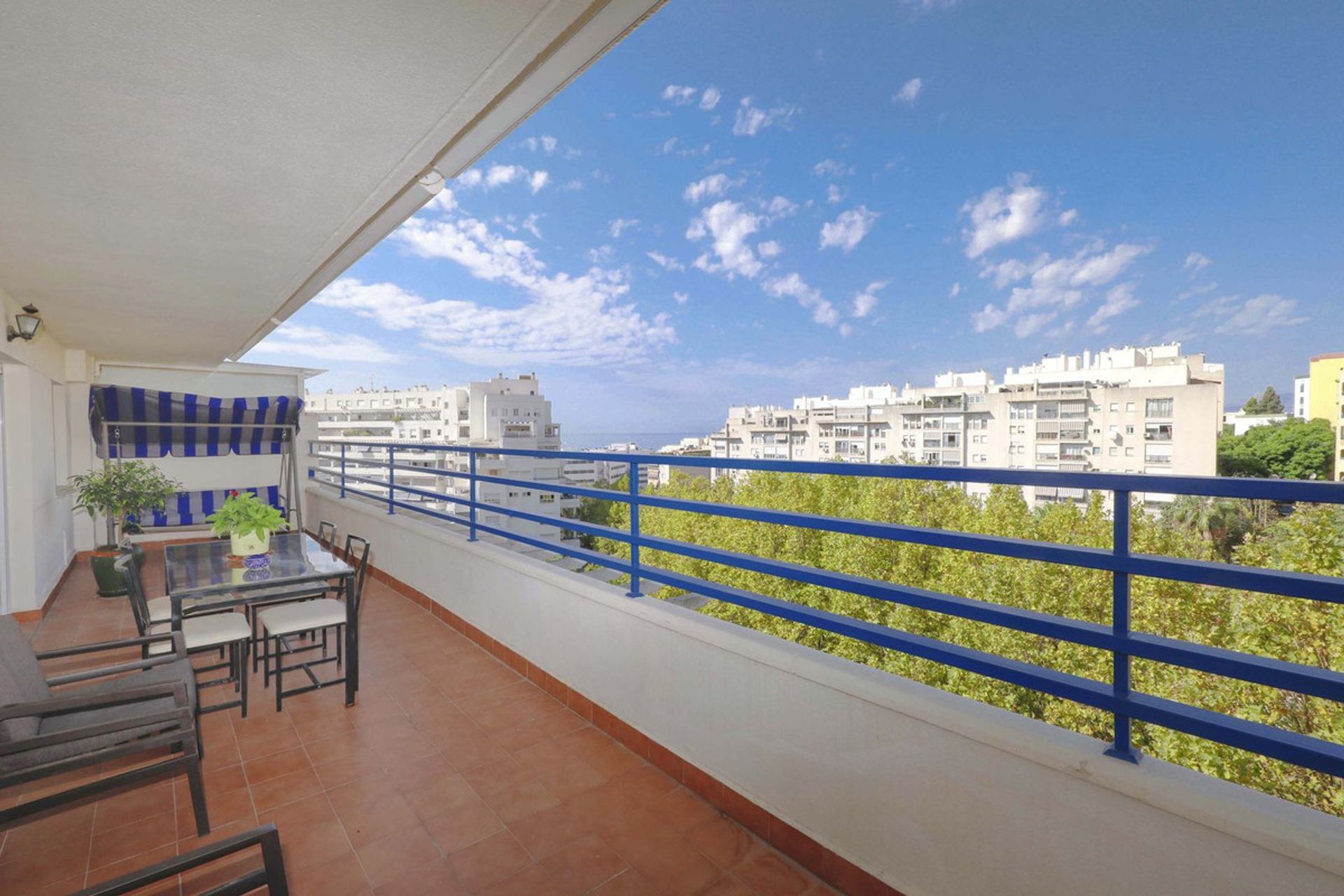 Condominium dans Marbella, Andalusia 11887462