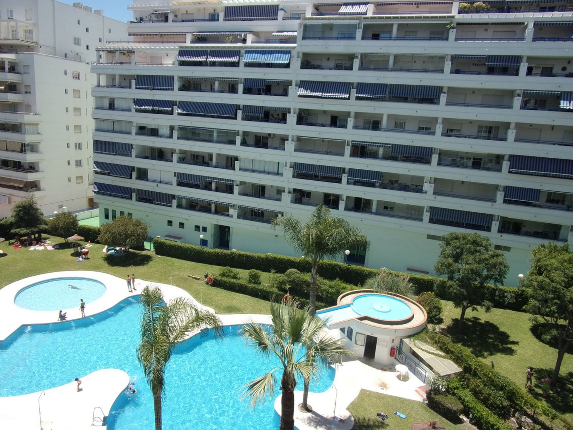 Condominium in Marbella, Andalusia 11887462