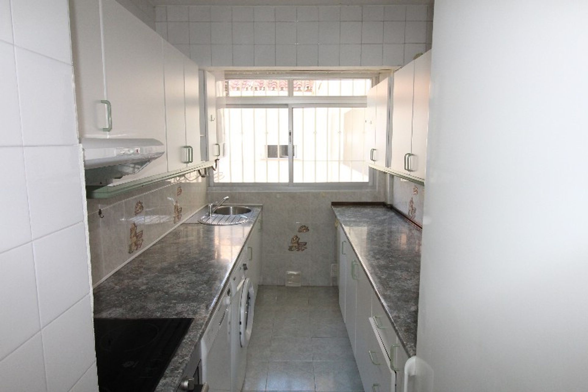 Condominium in Fuengirola, Andalusia 11887768