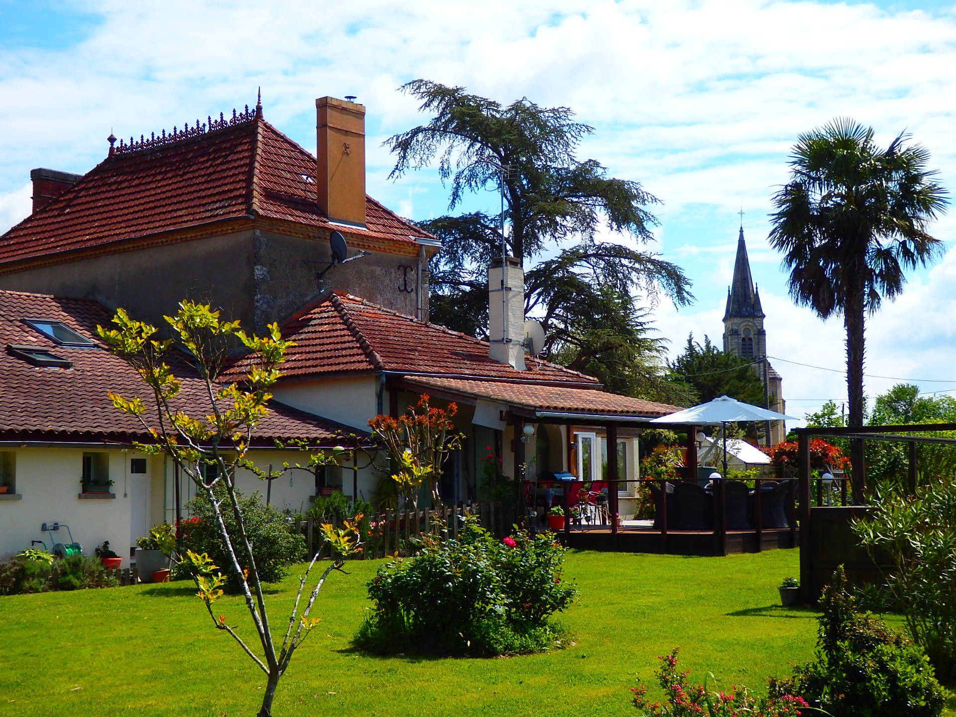 Rumah di Escassefort, Nouvelle-Aquitaine 11887852