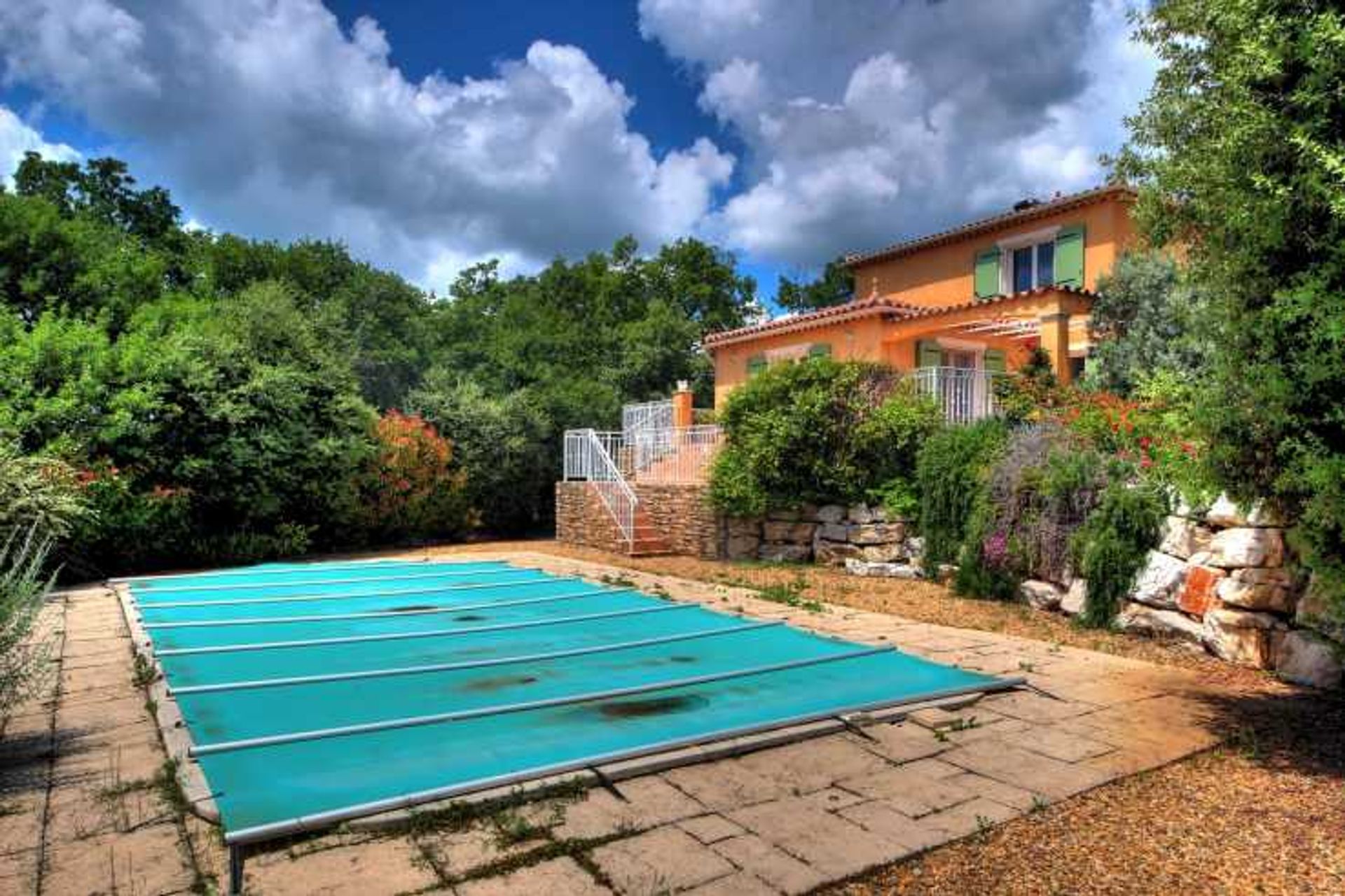 Huis in Régusse, Provence-Alpes-Côte d'Azur 11888222