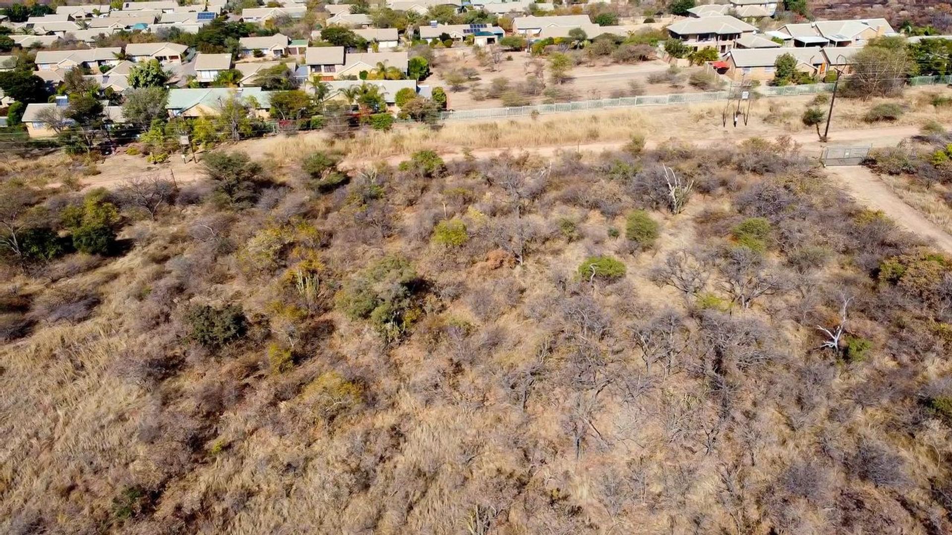 Tierra en baños calientes, Limpopo 11888773