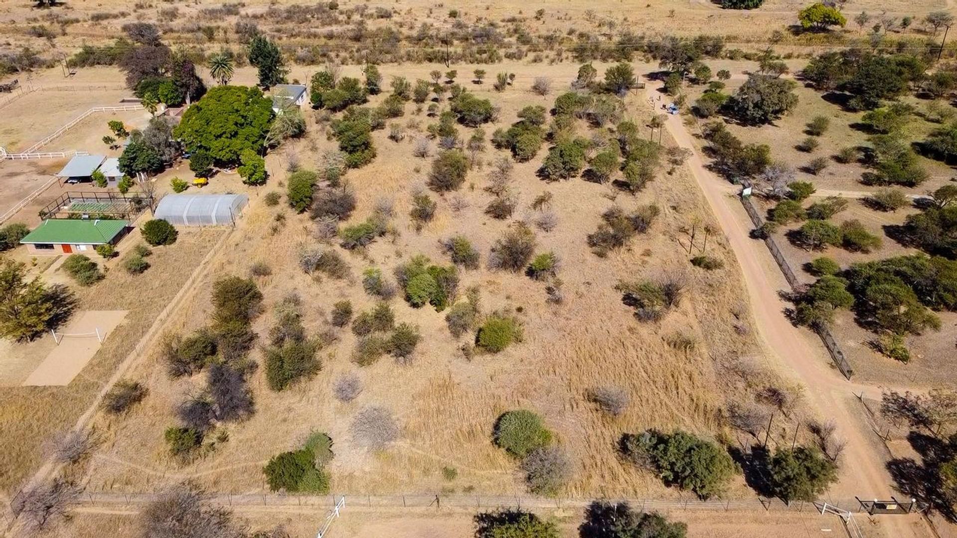 Otro en baños calientes, Limpopo 11888774