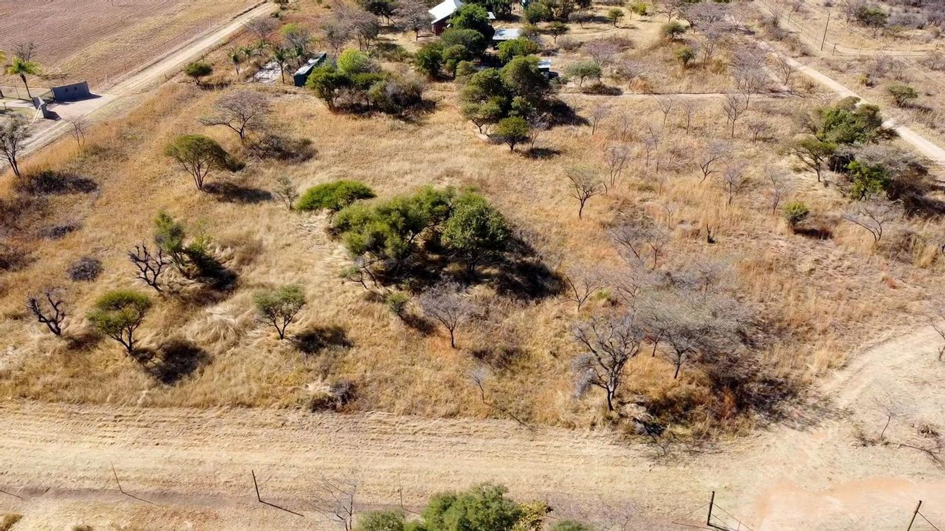 Otro en baños calientes, Limpopo 11888775