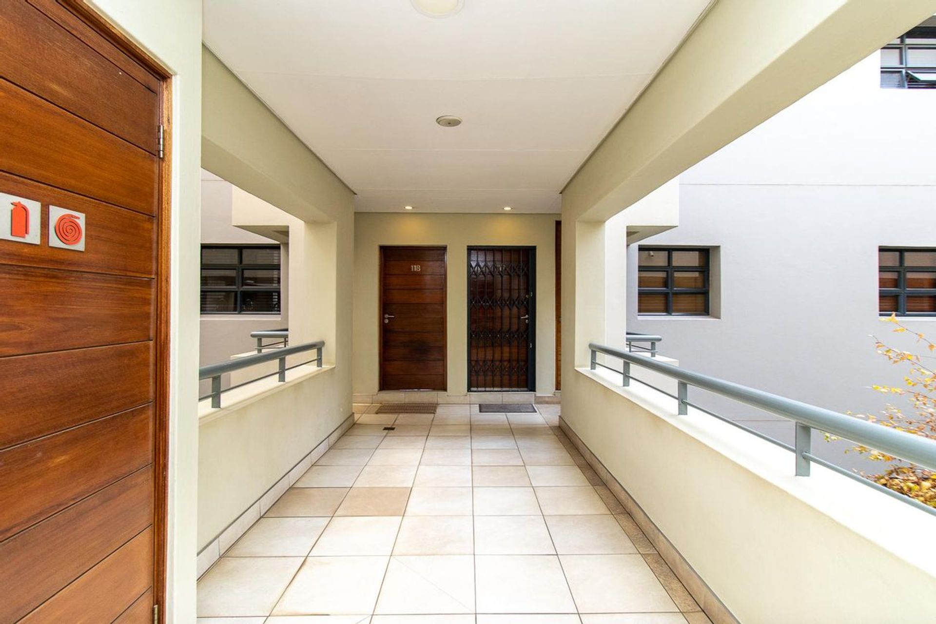 קוֹנדוֹמִינִיוֹן ב Bedfordview, Gauteng 11888778