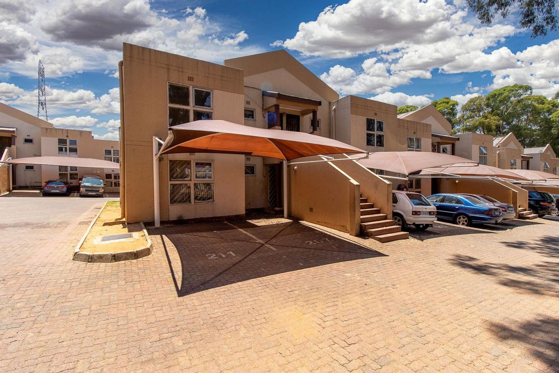 Condominium in Baragwanath, Gauteng 11888786