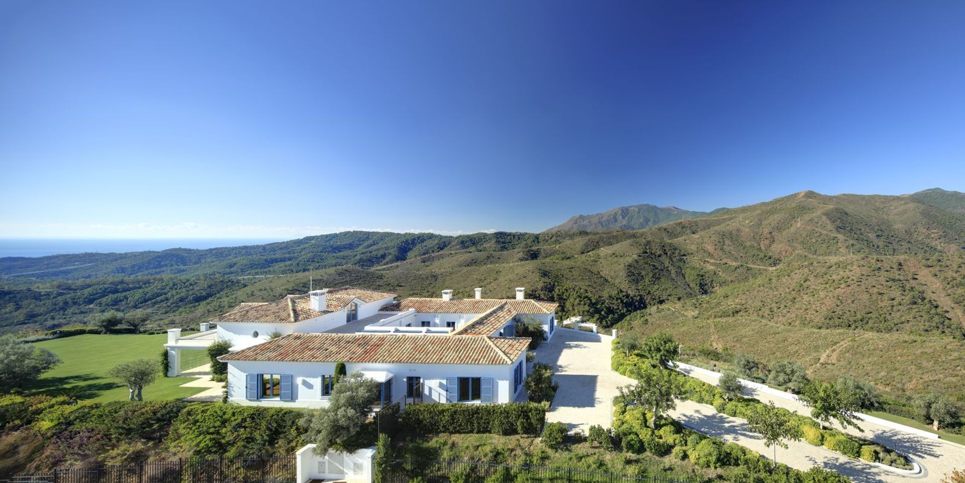 House in Benahavis, Andalusia 11890795