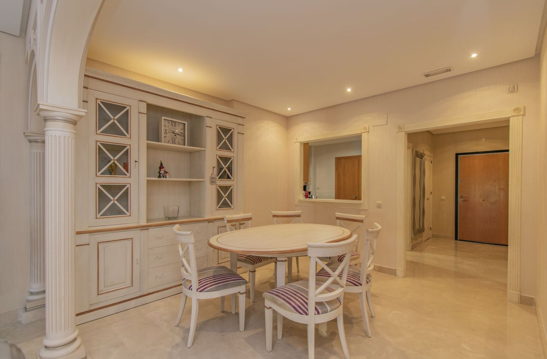 Condominium in Marbella, Andalucía 11890835