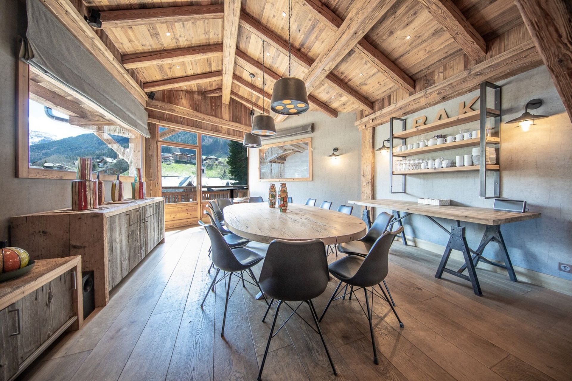 Condominium in Morzine, Auvergne-Rhone-Alpes 11890953