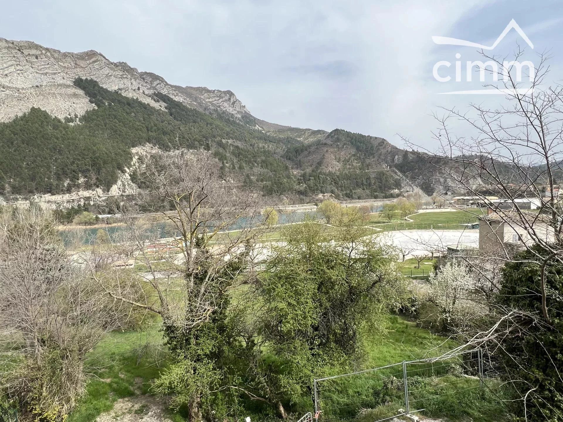 다른 에 Sisteron, Alpes-de-Haute-Provence 11891158