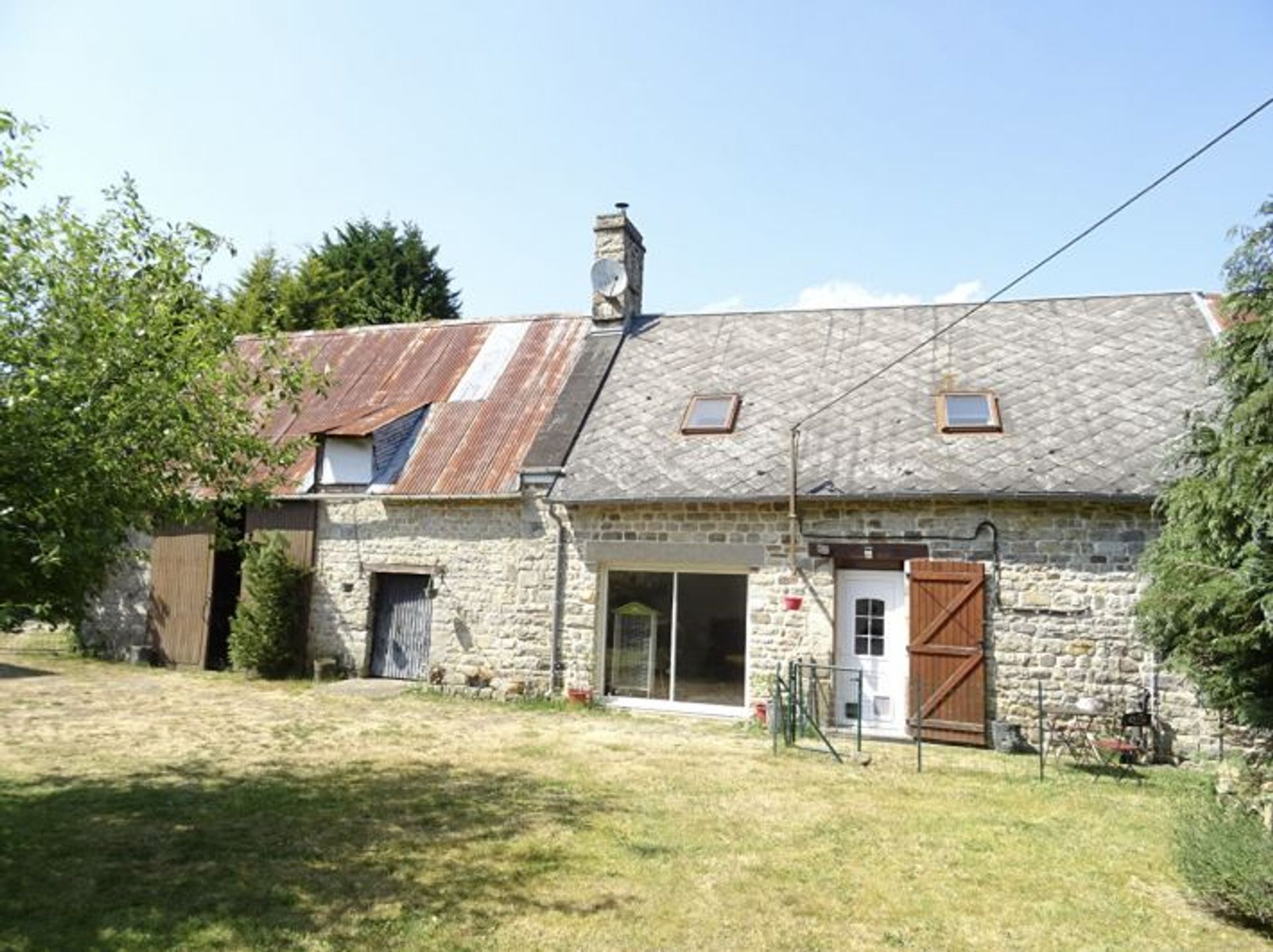 rumah dalam Saint-Clement, Normandie 11891856