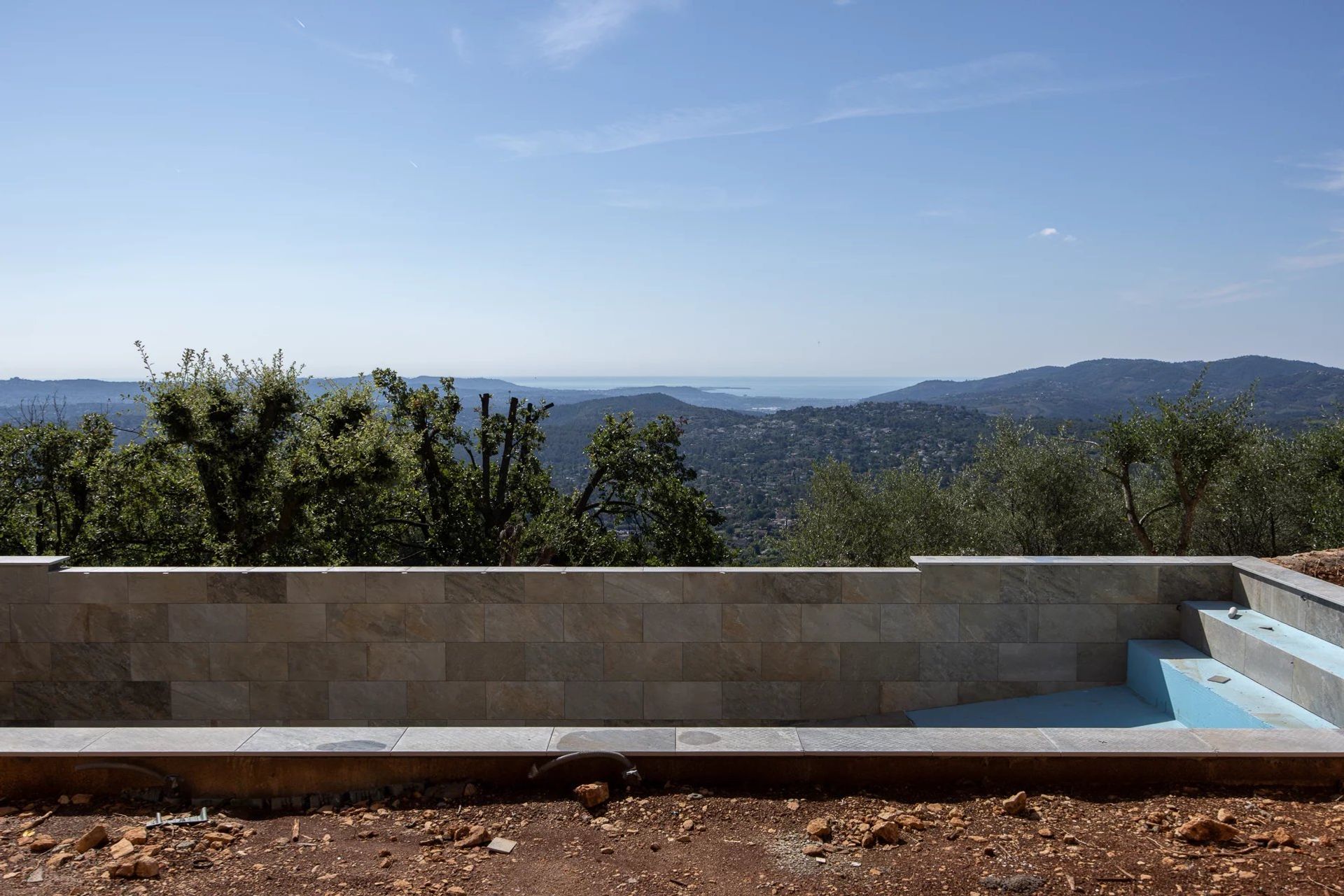 집 에 Spéracèdes, Provence-Alpes-Côte d'Azur 11892166