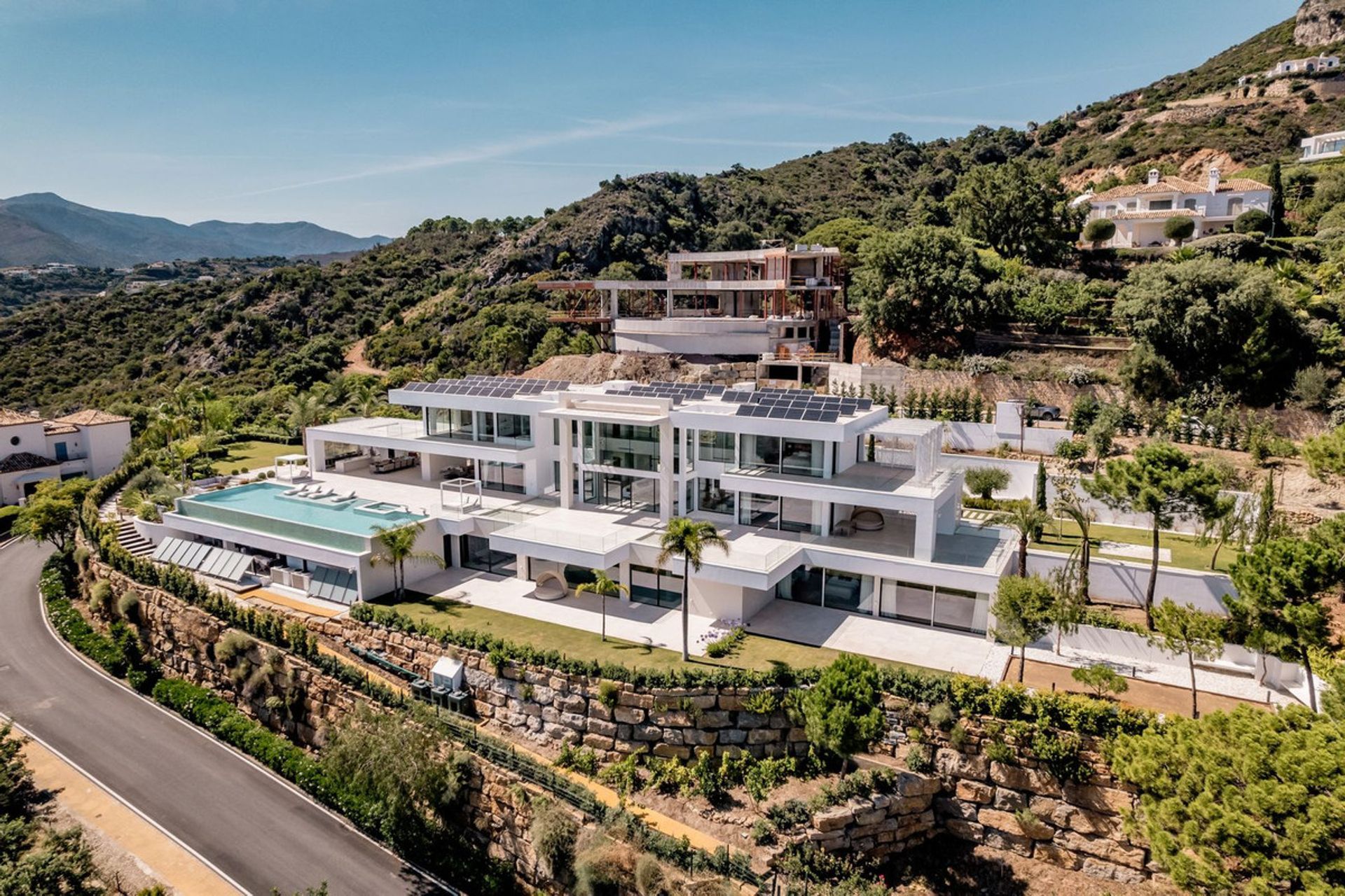 House in Benahavis, Andalusia 11892784