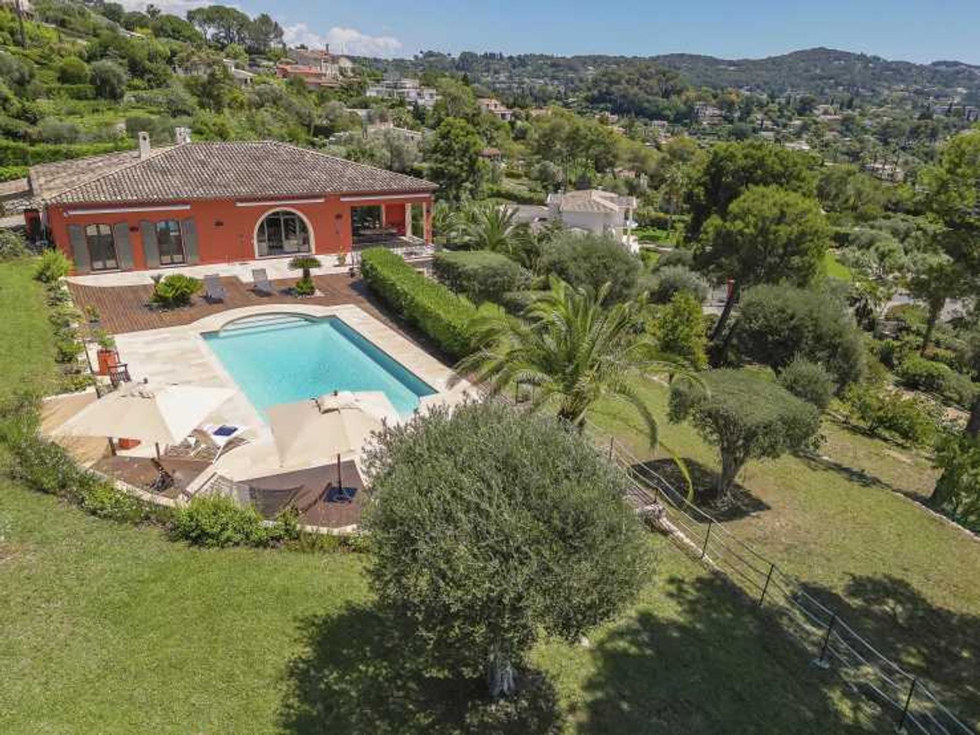 casa no Mougins, Provença-Alpes-Costa Azul 11896400