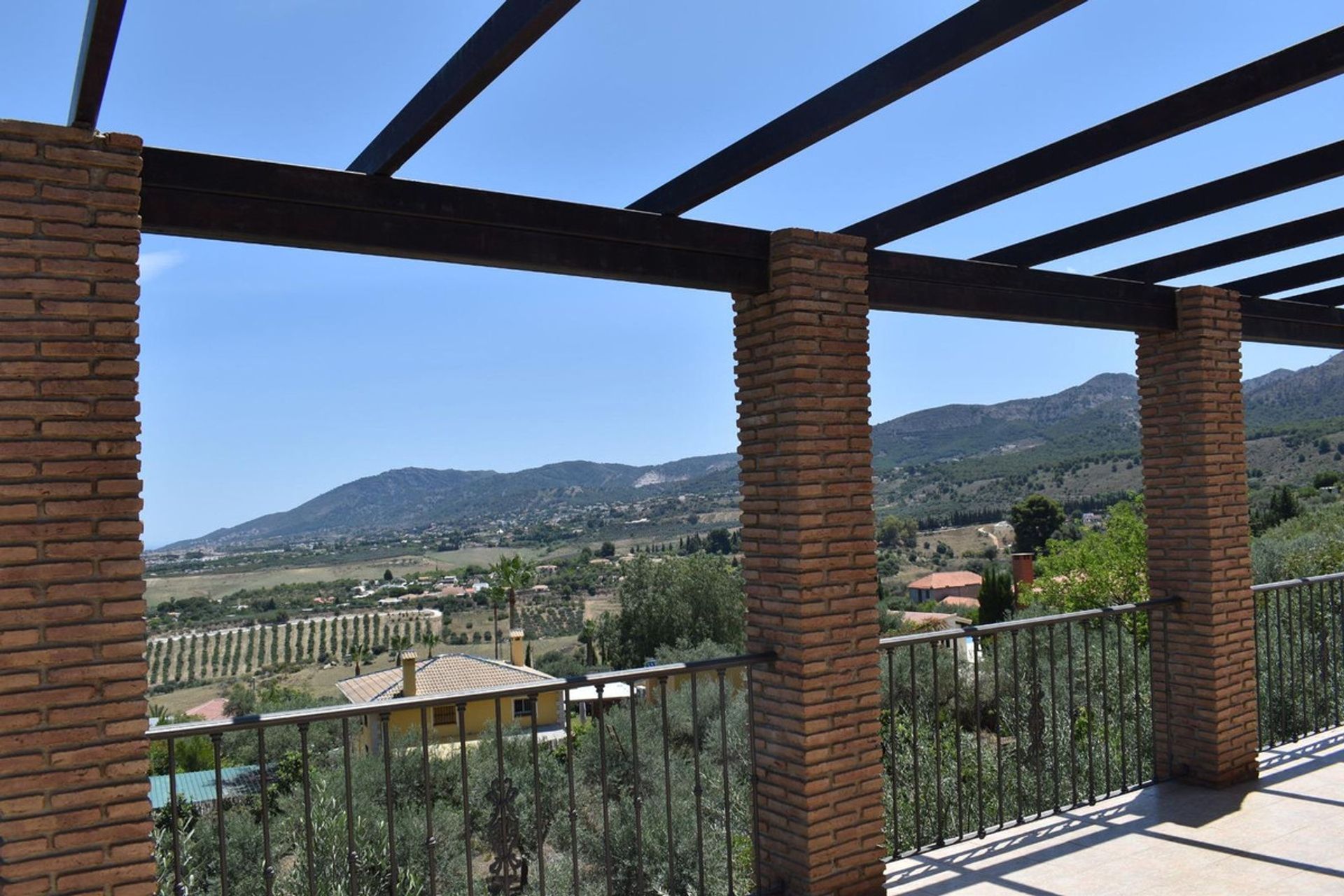 casa en Alhaurín de la Torre, Andalucía 11898235