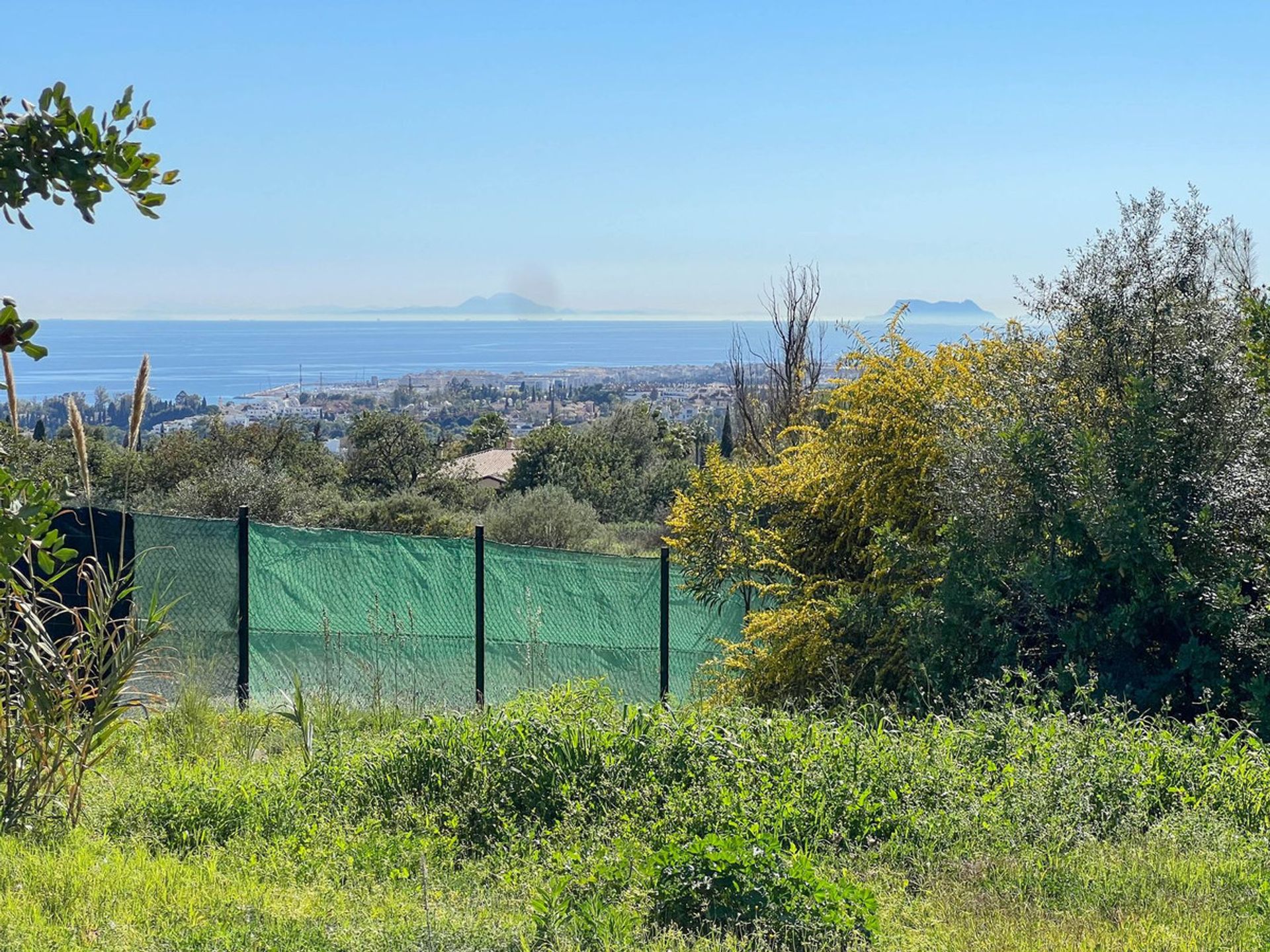 Tanah di Marbella, Andalusia 11898237