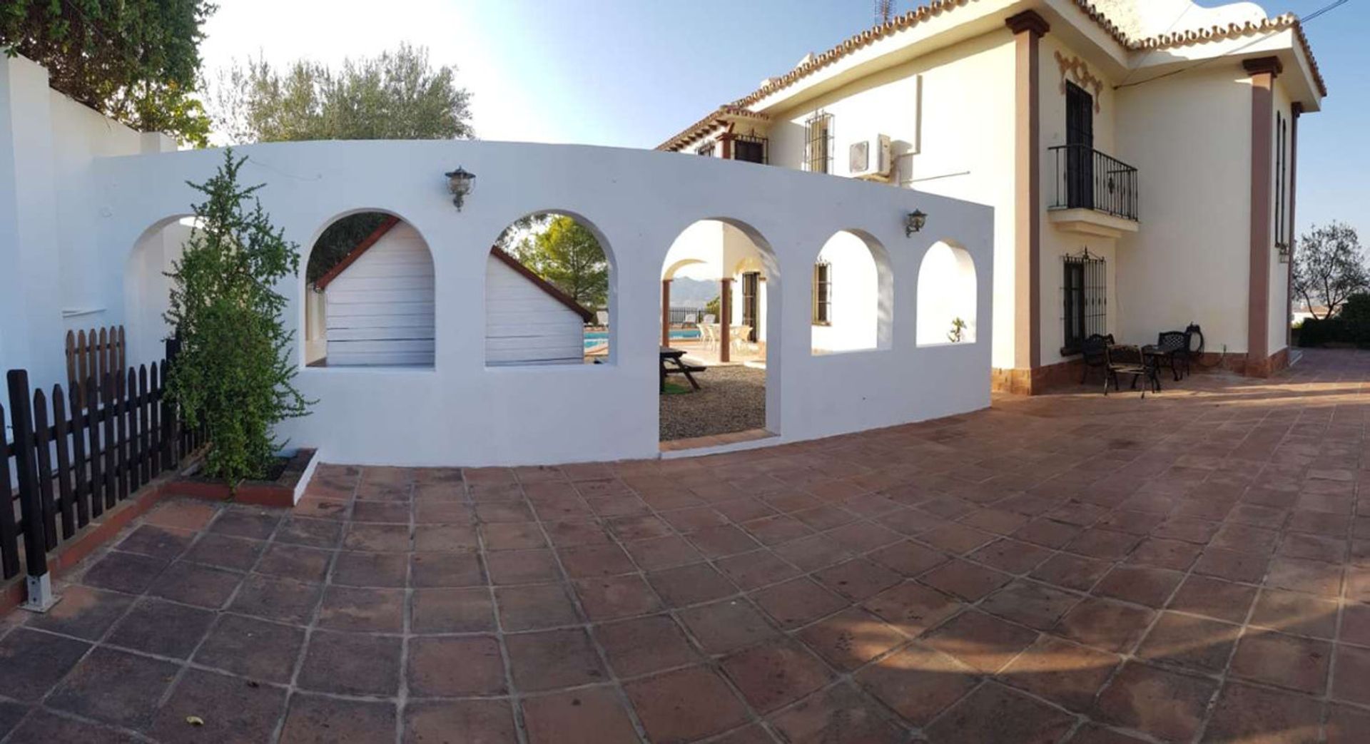 House in Alhaurin de la Torre, Andalusia 11898240