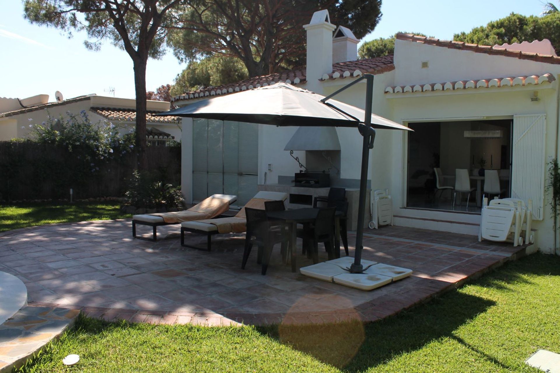 House in Sitio de Calahonda, Andalusia 11898287