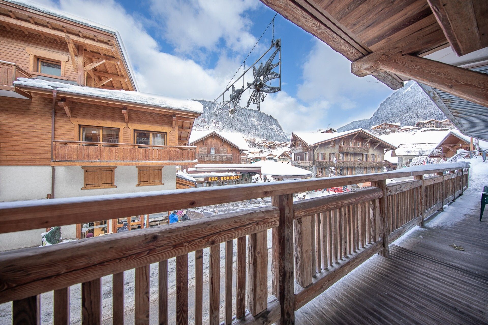 Condominium in Morzine, Auvergne-Rhône-Alpes 11900835