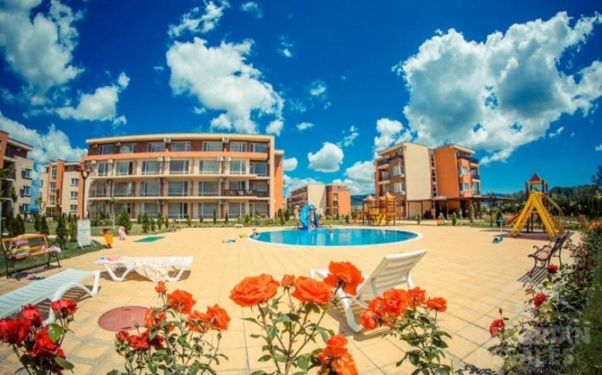 Condominio nel Nesebar, Burgas 11901600