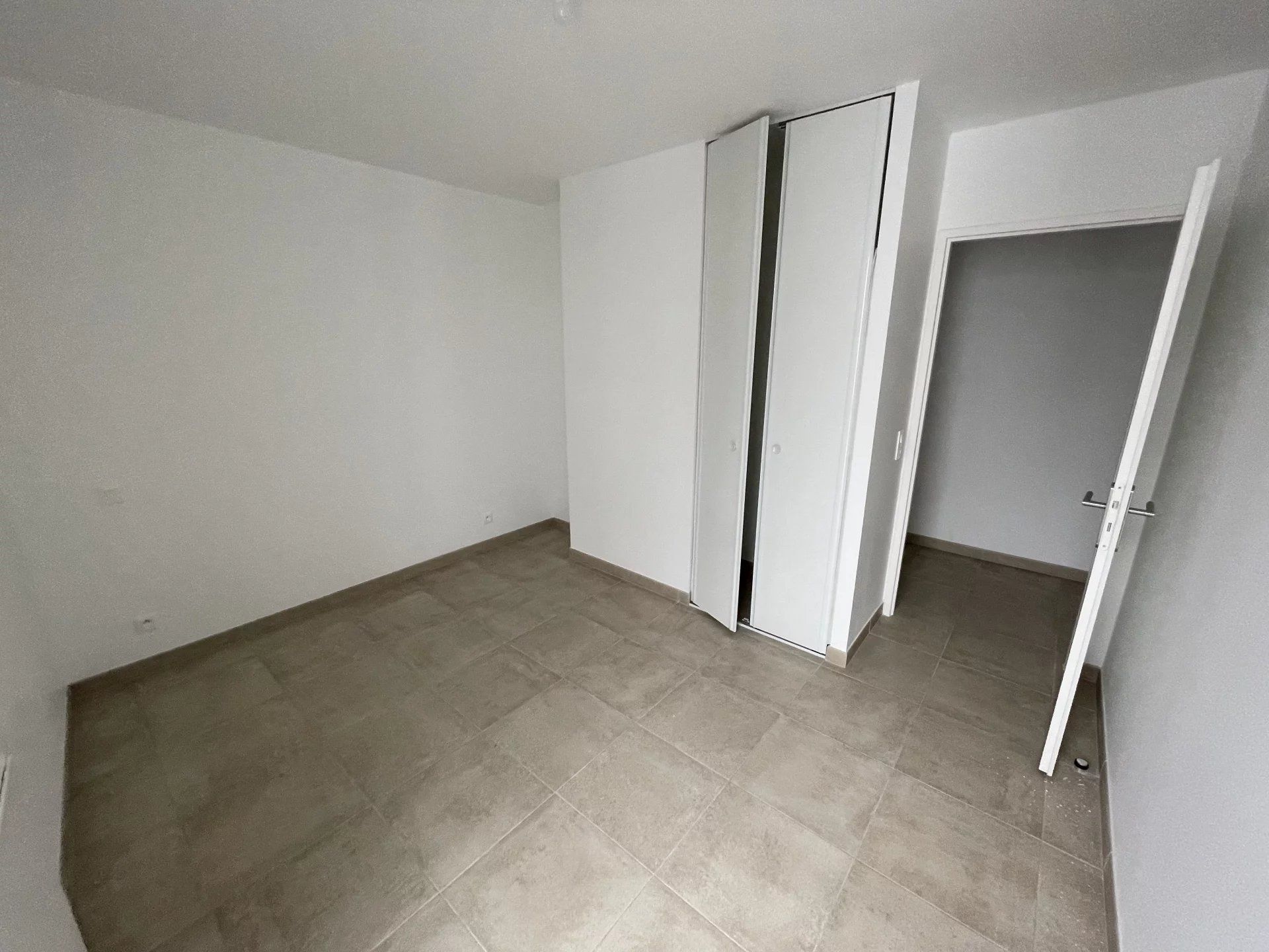 Condominio en Saint-Marie, Nouvelle-Aquitaine 11907139