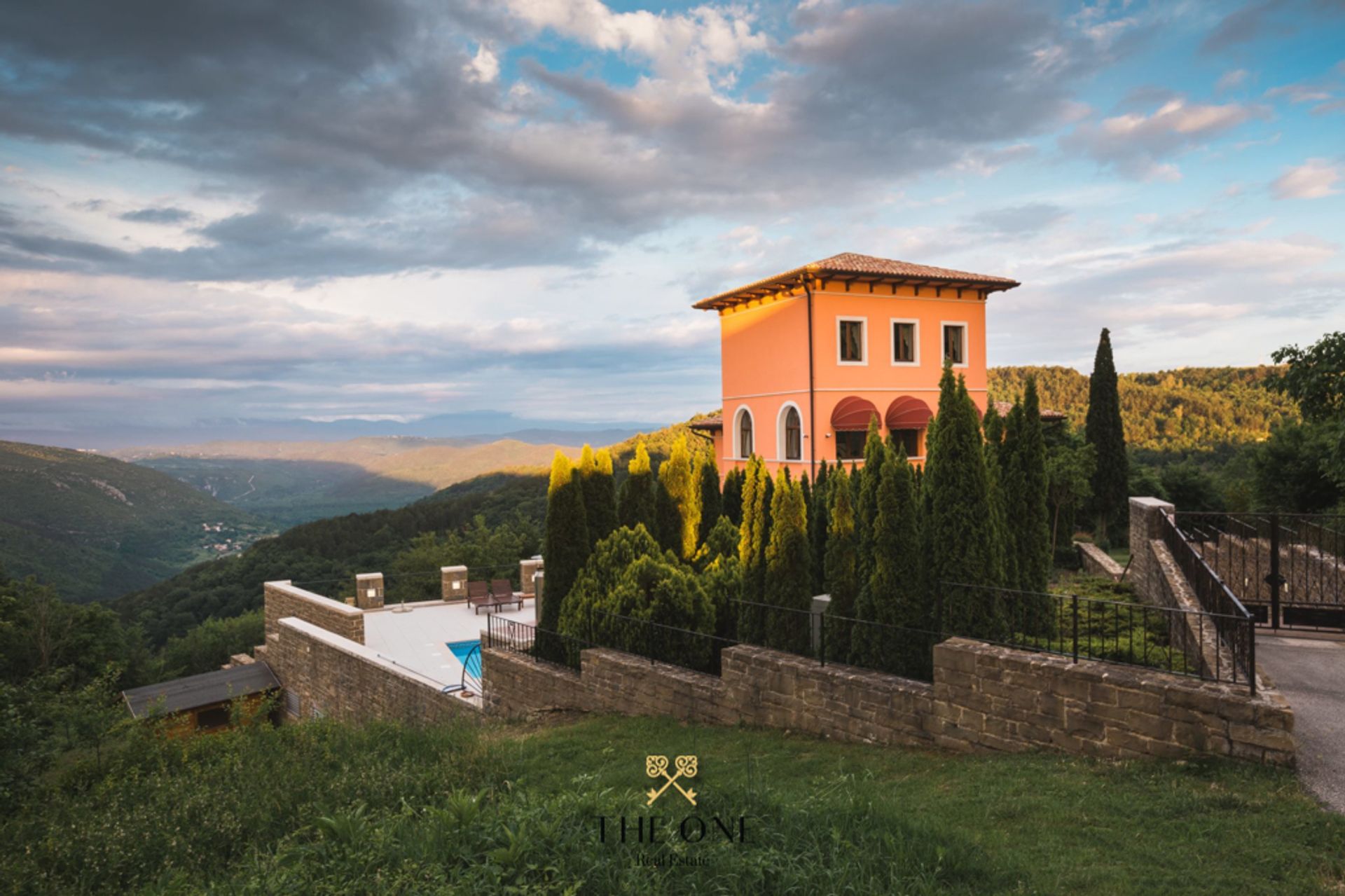 rumah dalam Motovun, Istria County 11907267