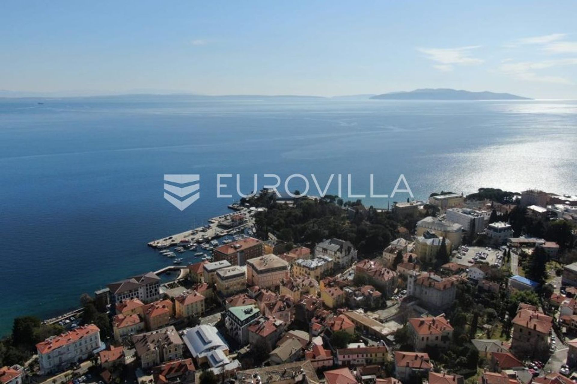 Condominium in Opatija, Primorsko-goranska županija 11907348