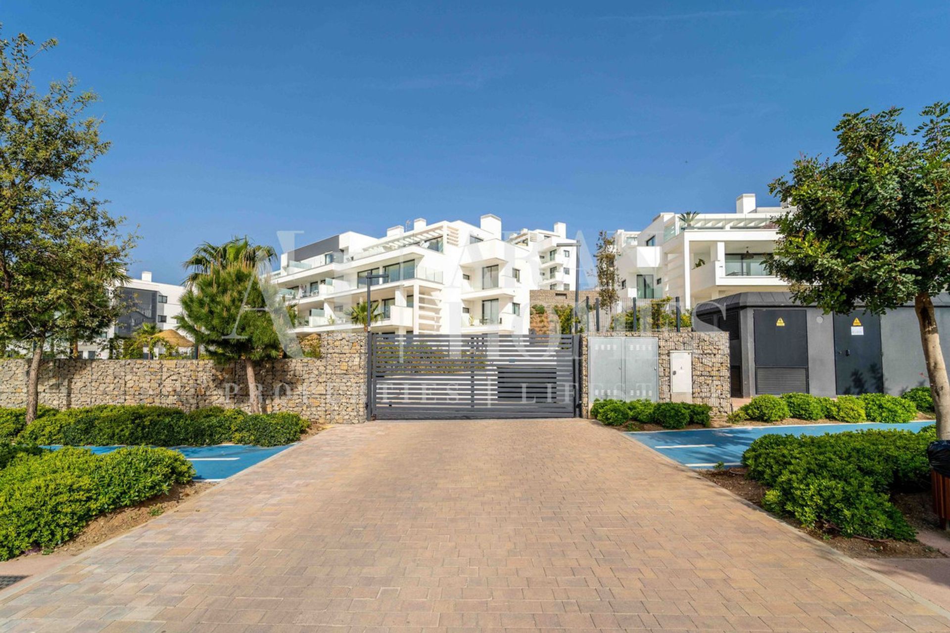 Condominio en Fuengirola, Andalucía 11911481