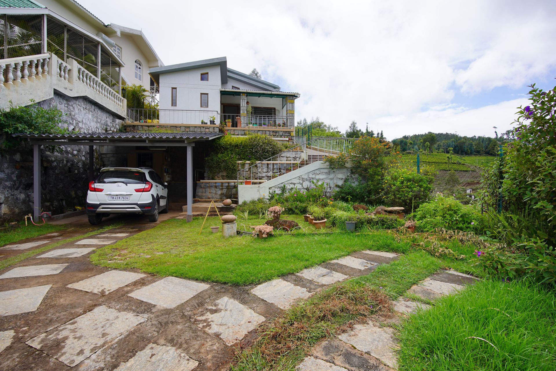 House in Coonoor, Tamil Nadu 11912352