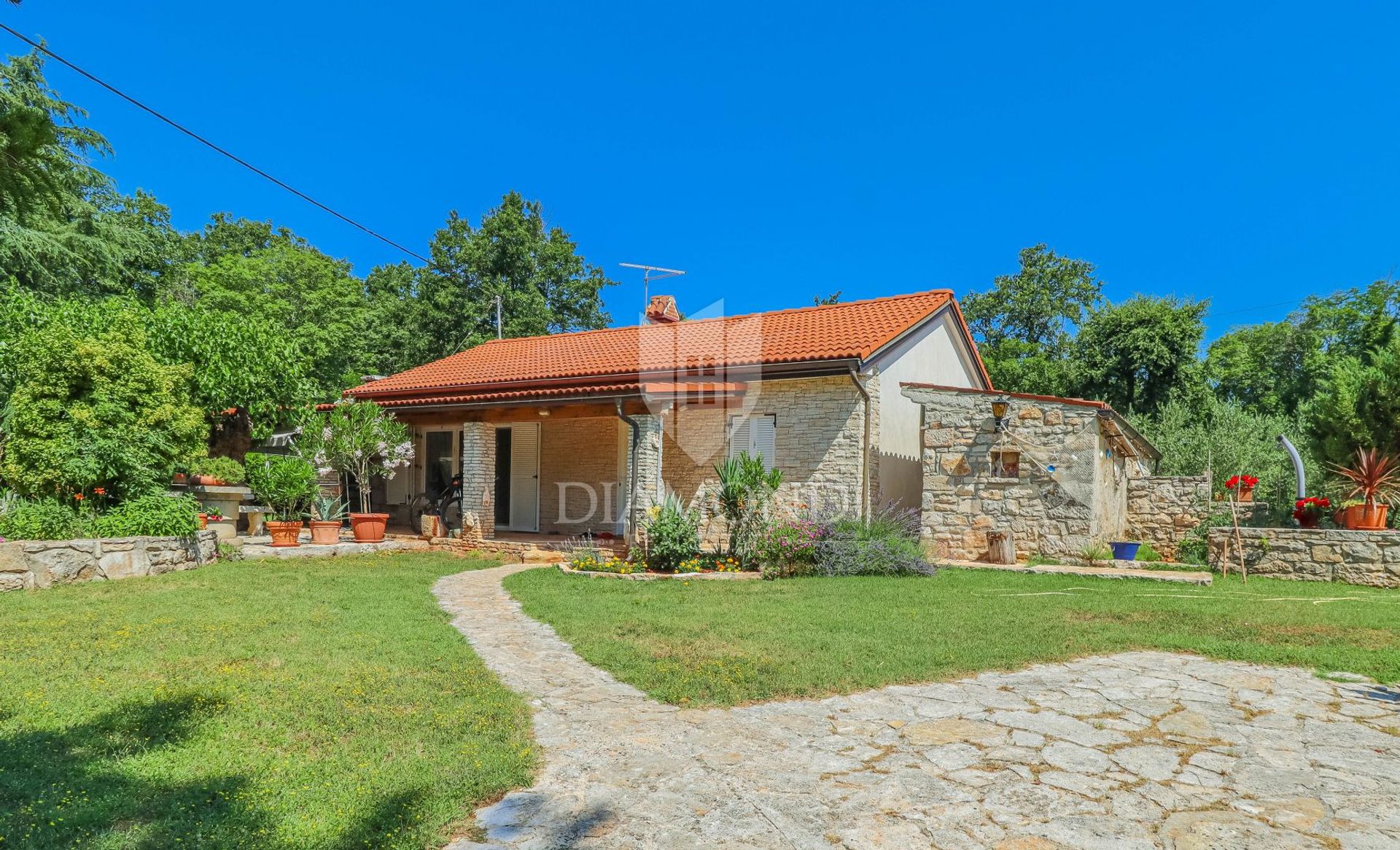 casa en Lovrečica, Istria County 11912626