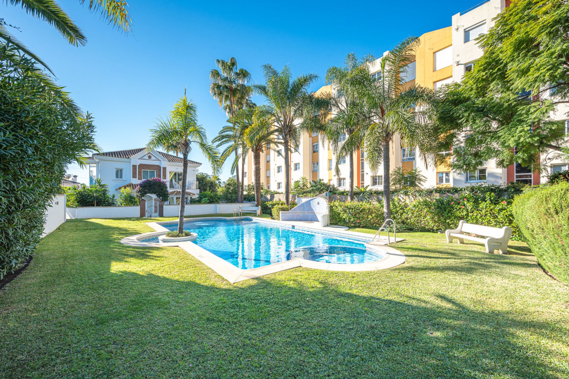 Haus im Estepona, Andalusien 11913462