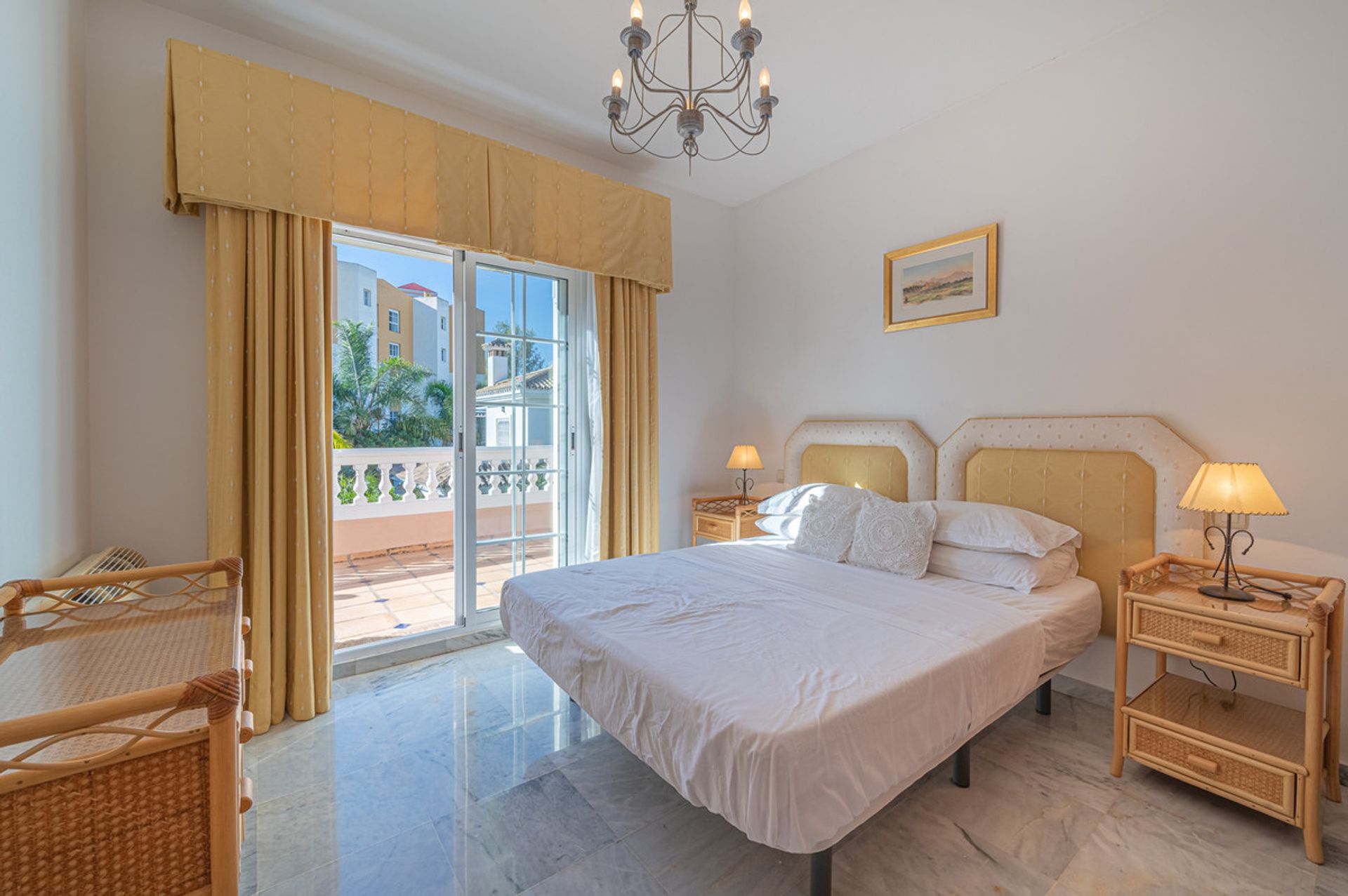 loger dans Estepona, Andalucía 11913462