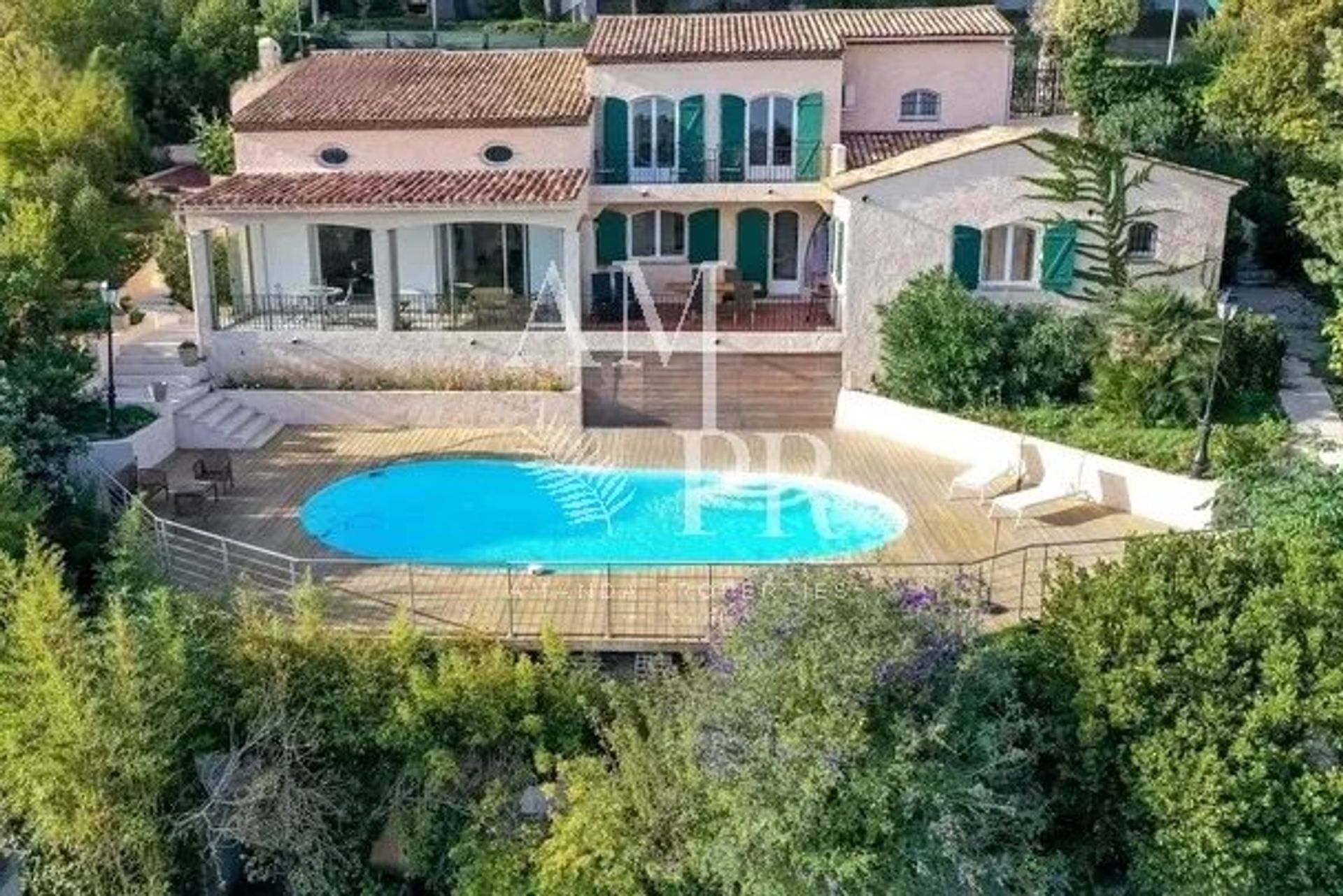 Huis in Vallauris, Provence-Alpes-Côte d'Azur 11914365