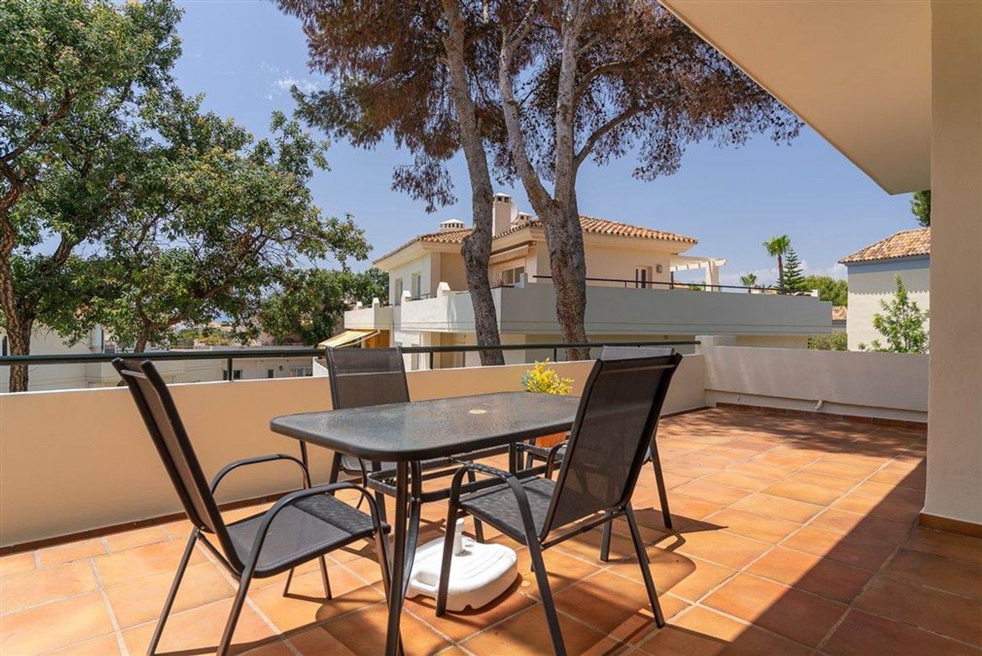 Condominium in Marbella, Andalucía 11915856