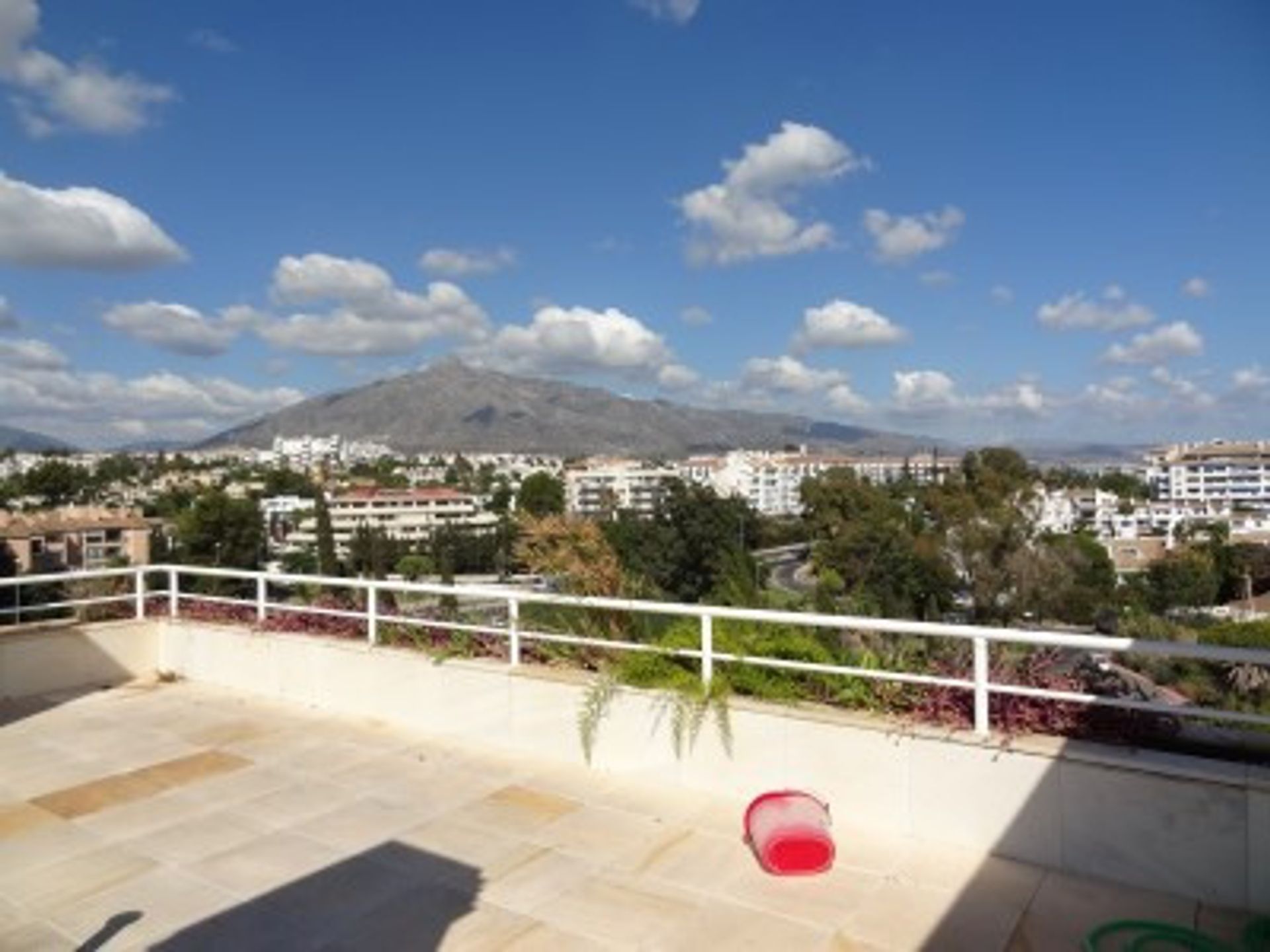 casa en Marbella, Andalusia 11917088